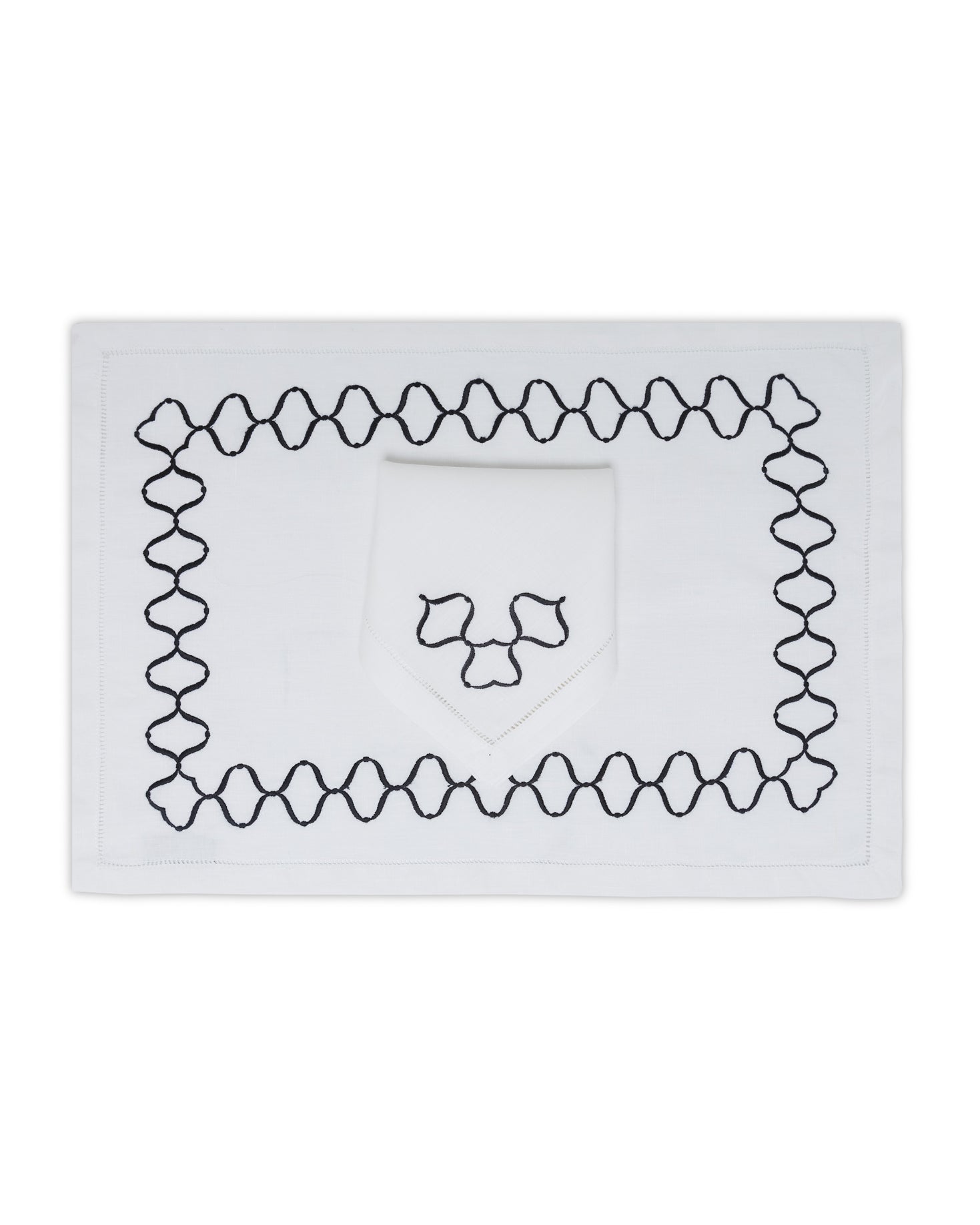 INDIVIDUAL AND LINEN NAPKIN WITH BLACK EMBROIDERY