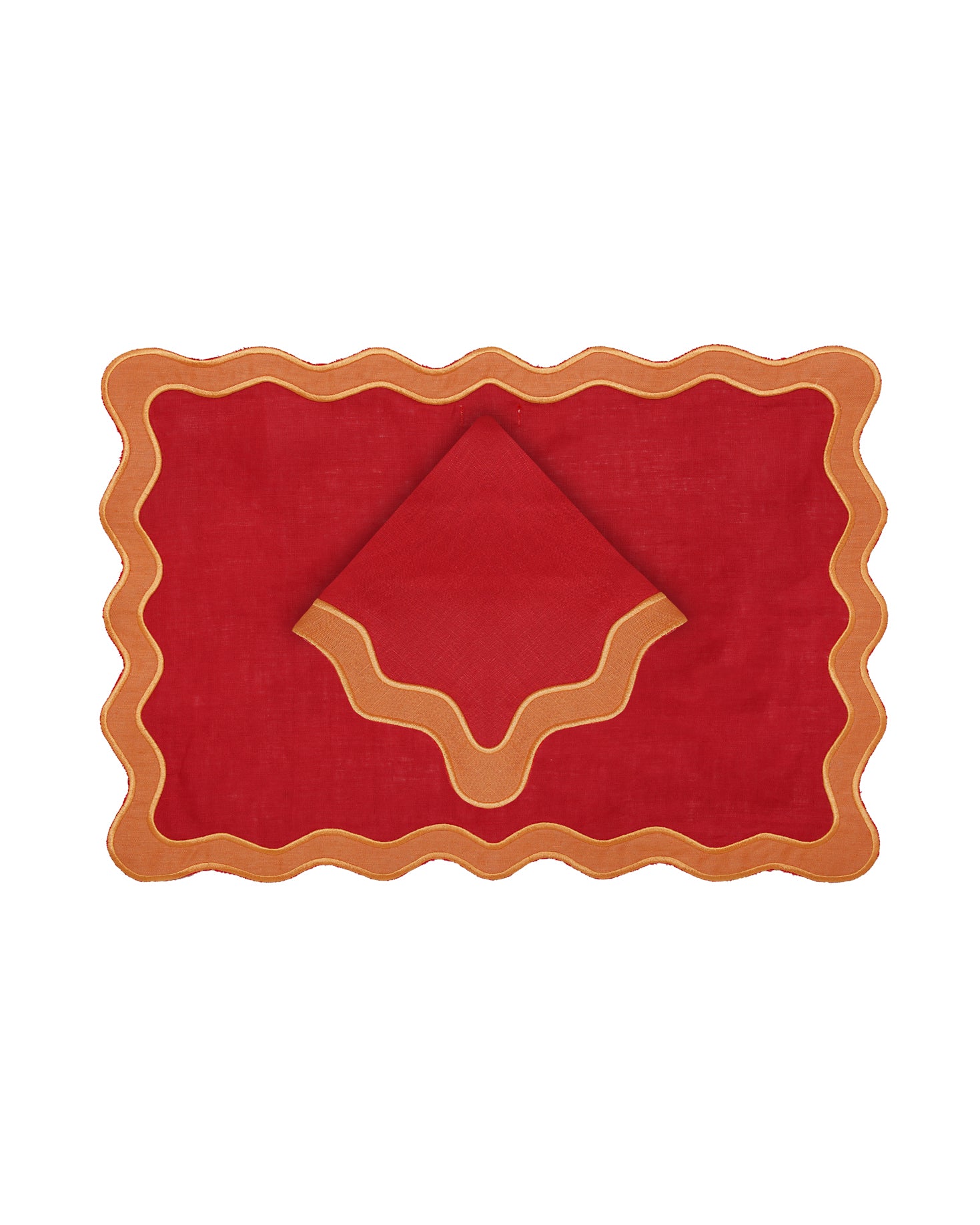 INDIVIDUAL Y SERVILLETA CON BORDE ONDULADO EN LINO