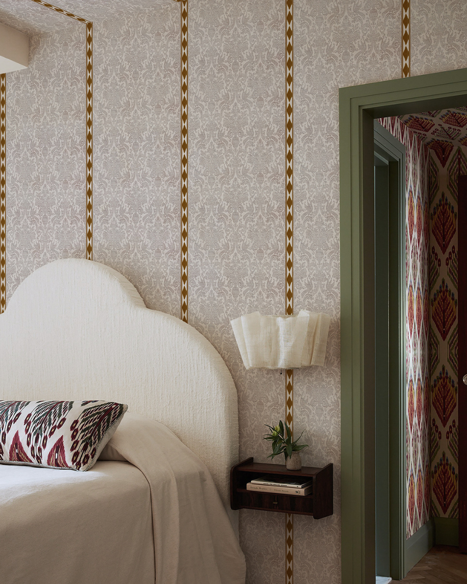 CAROLINA OCHRE WALLPAPER (5m2 roll)