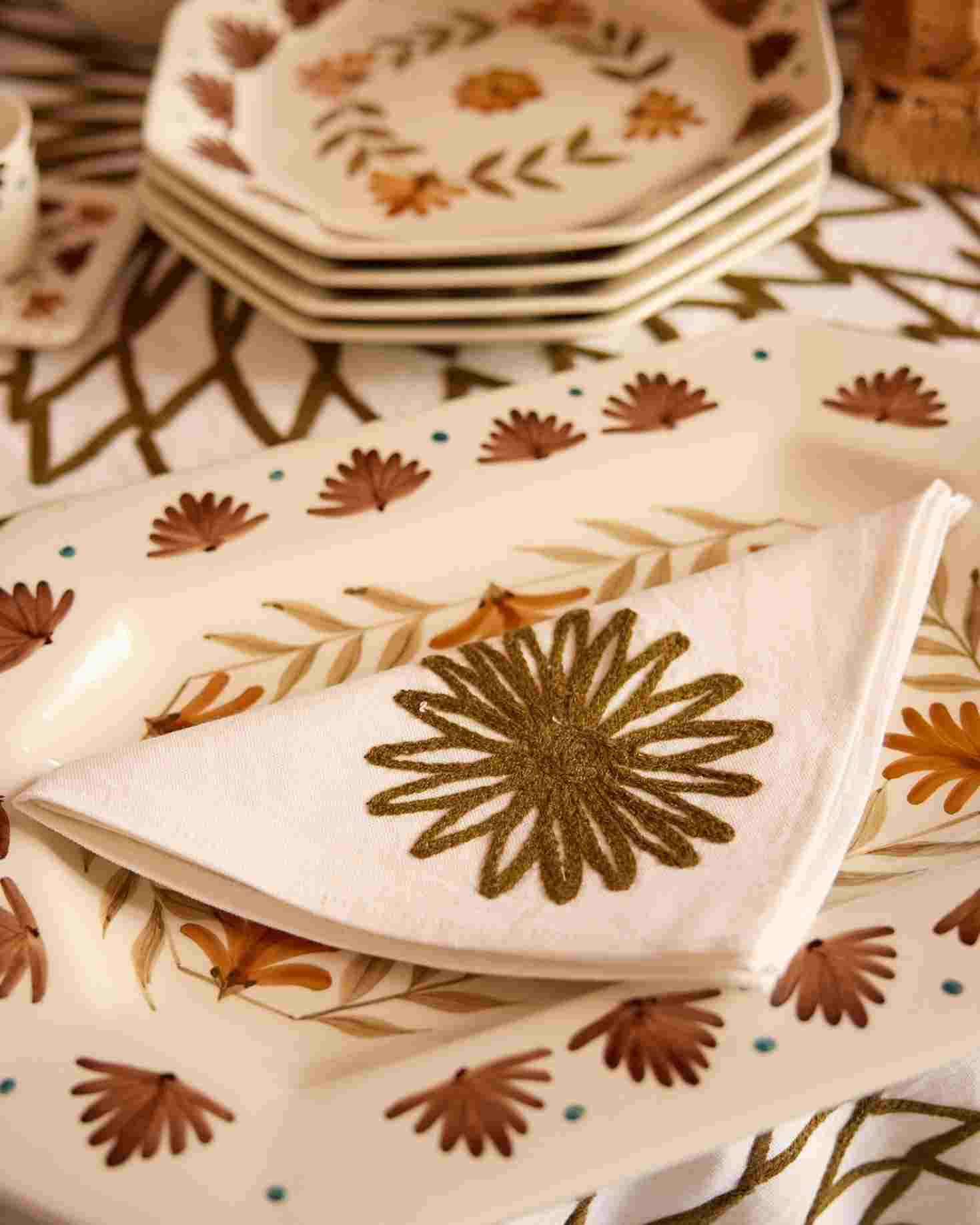 RECTANGULAR BRECA TABLECLOTH (red)