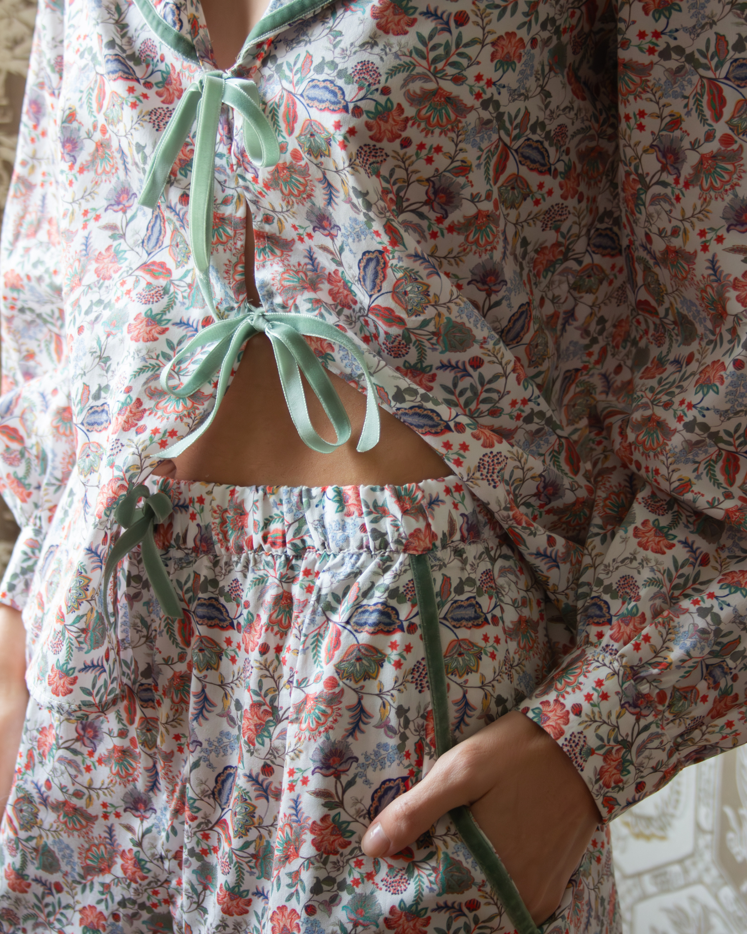 CASTLE PAJAMAS (coral and green)