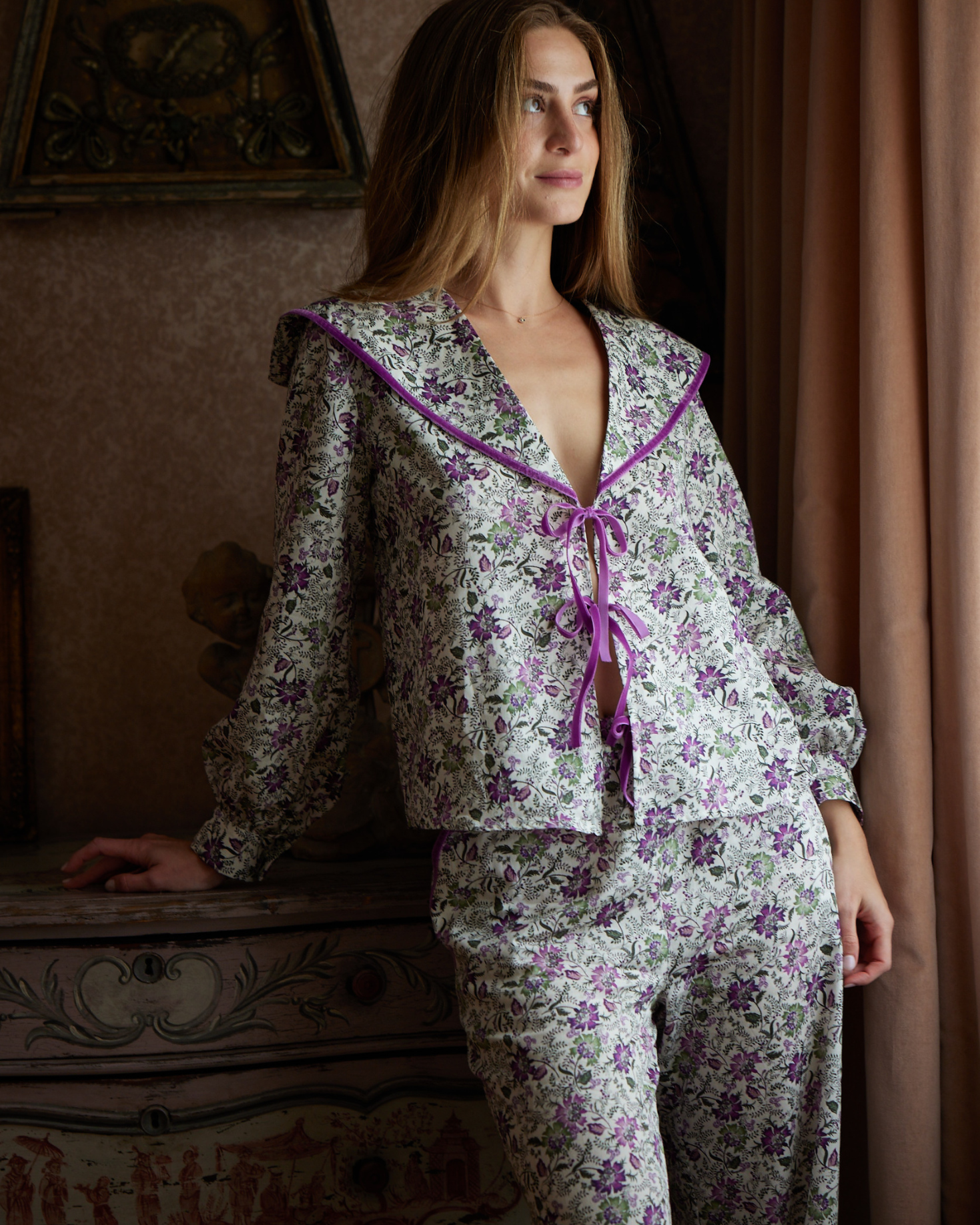 PIJAMA CASTILLO (morado y verde)