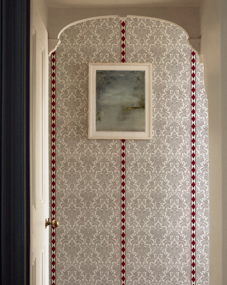 CAROLINA RED WALLPAPER (5m2 roll)