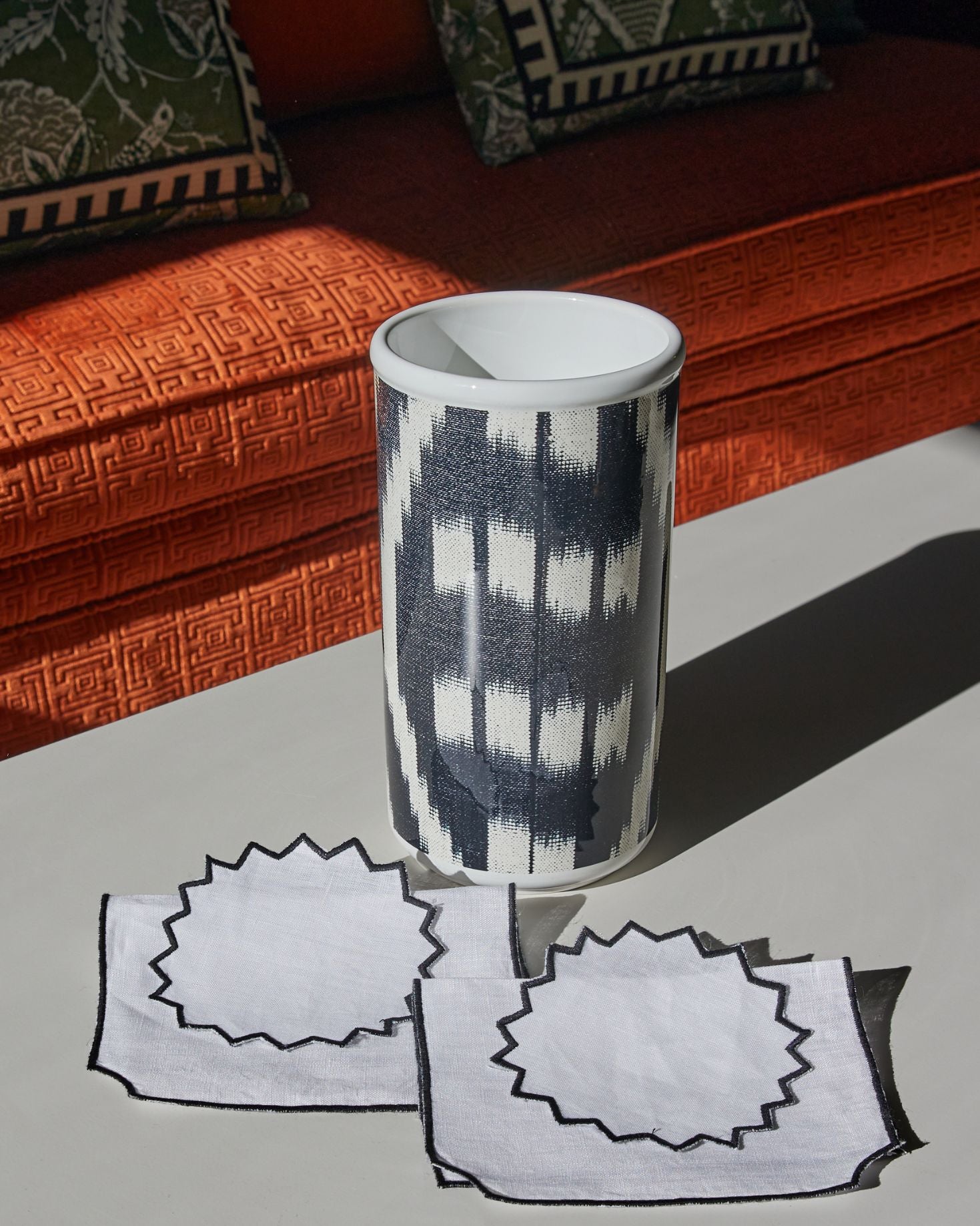 PANERA/COASTER PACK WITH GEOMETRIC EDGE