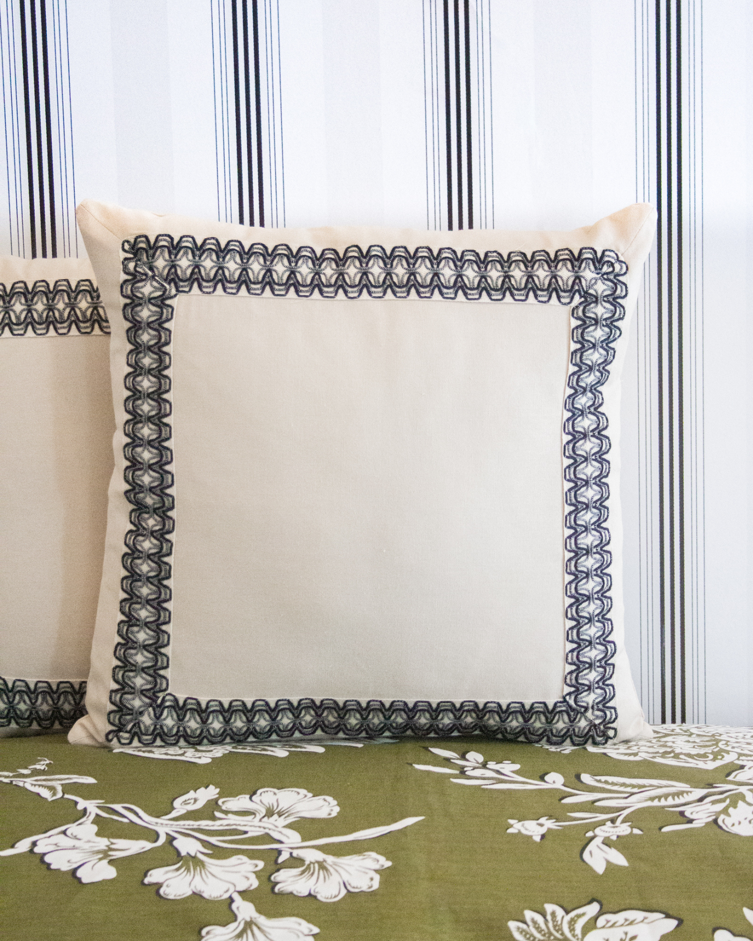 LARGE PASTEL CUSHION
