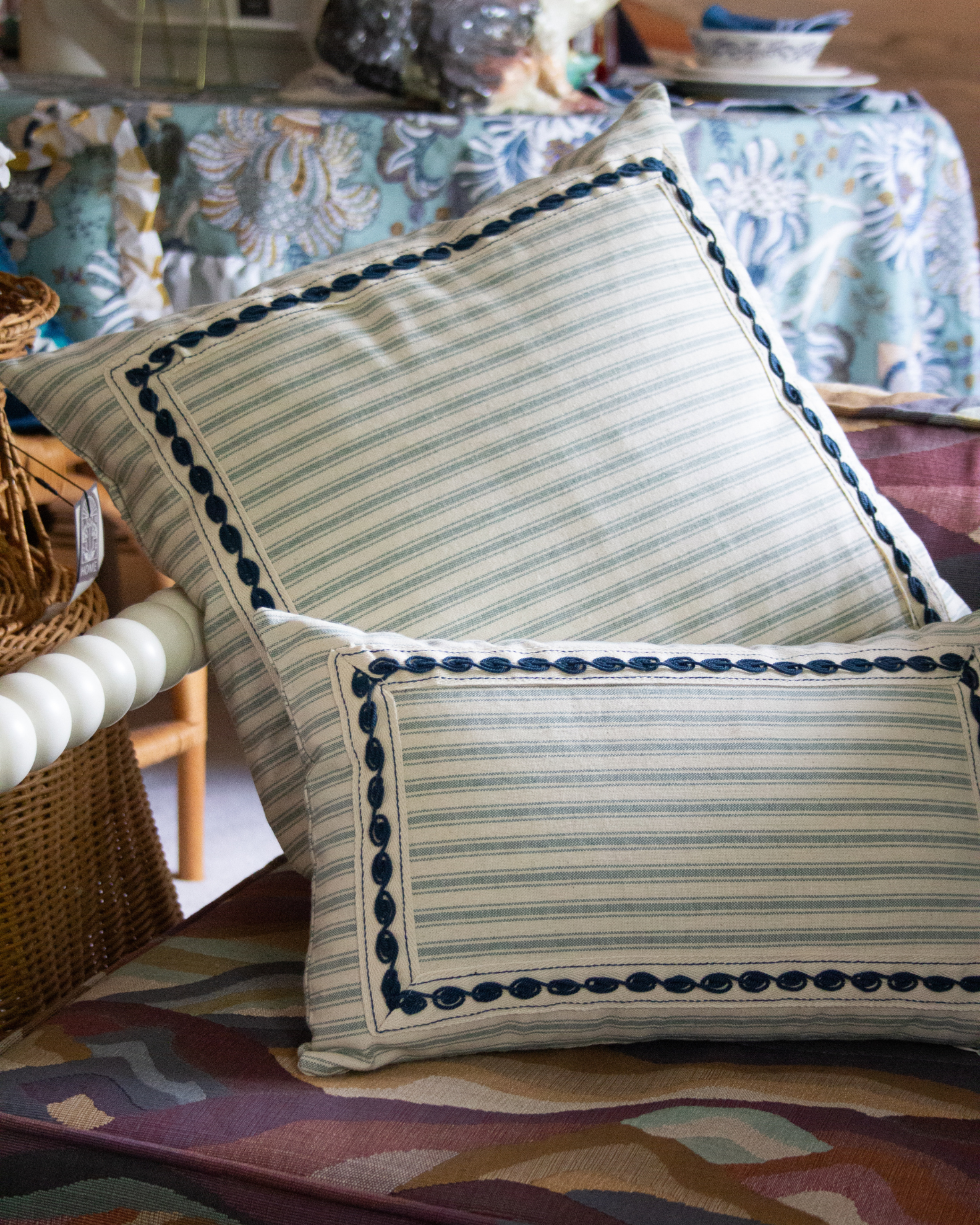 SMALL BRISA CUSHION (green)