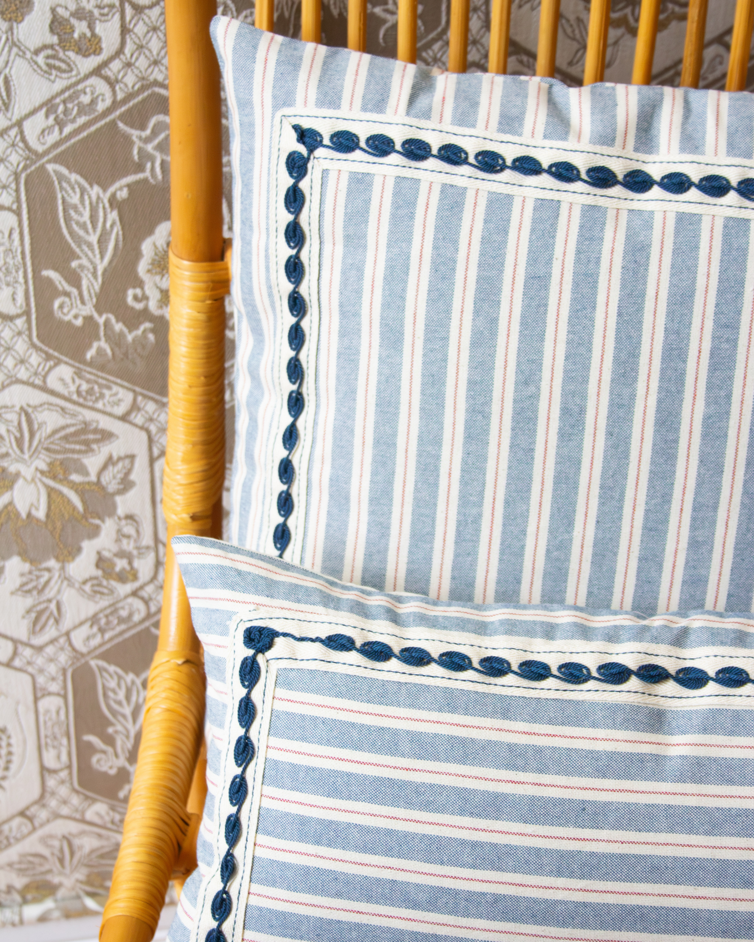 COJÍN BRISA PEQUEÑO (azul)