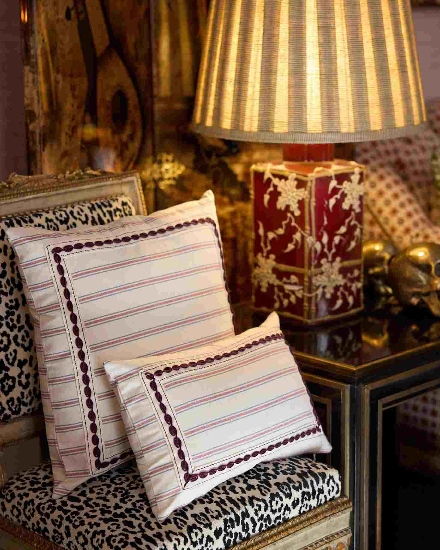 COJÍN BRISA GRANDE (rojo)