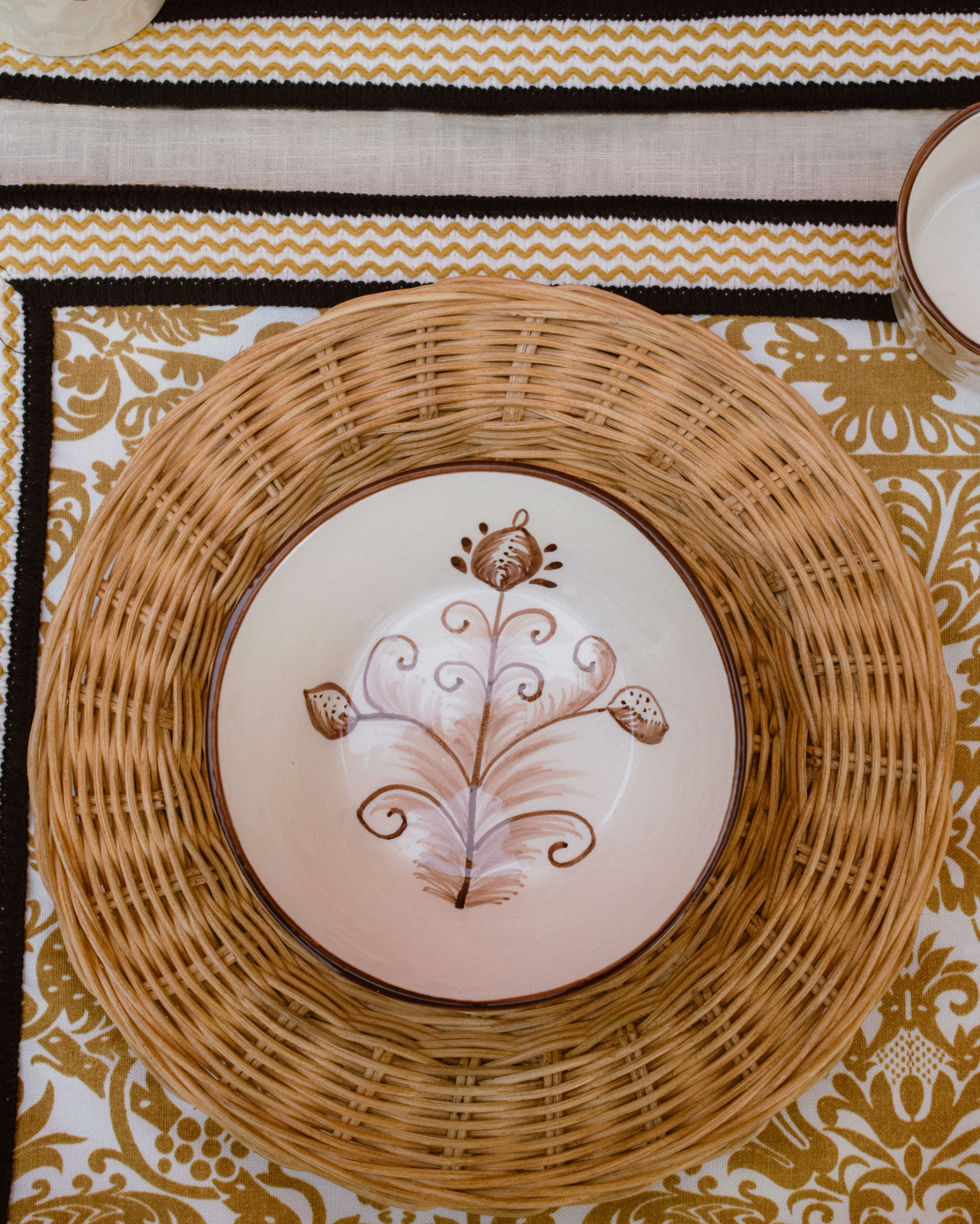 INDIVIDUAL AND DRAGON NAPKIN