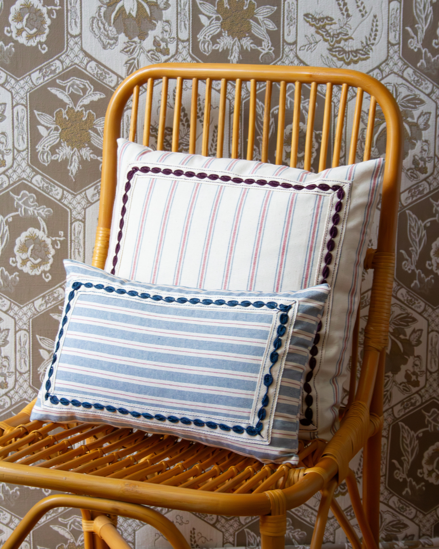 COJÍN BRISA GRANDE (rojo)