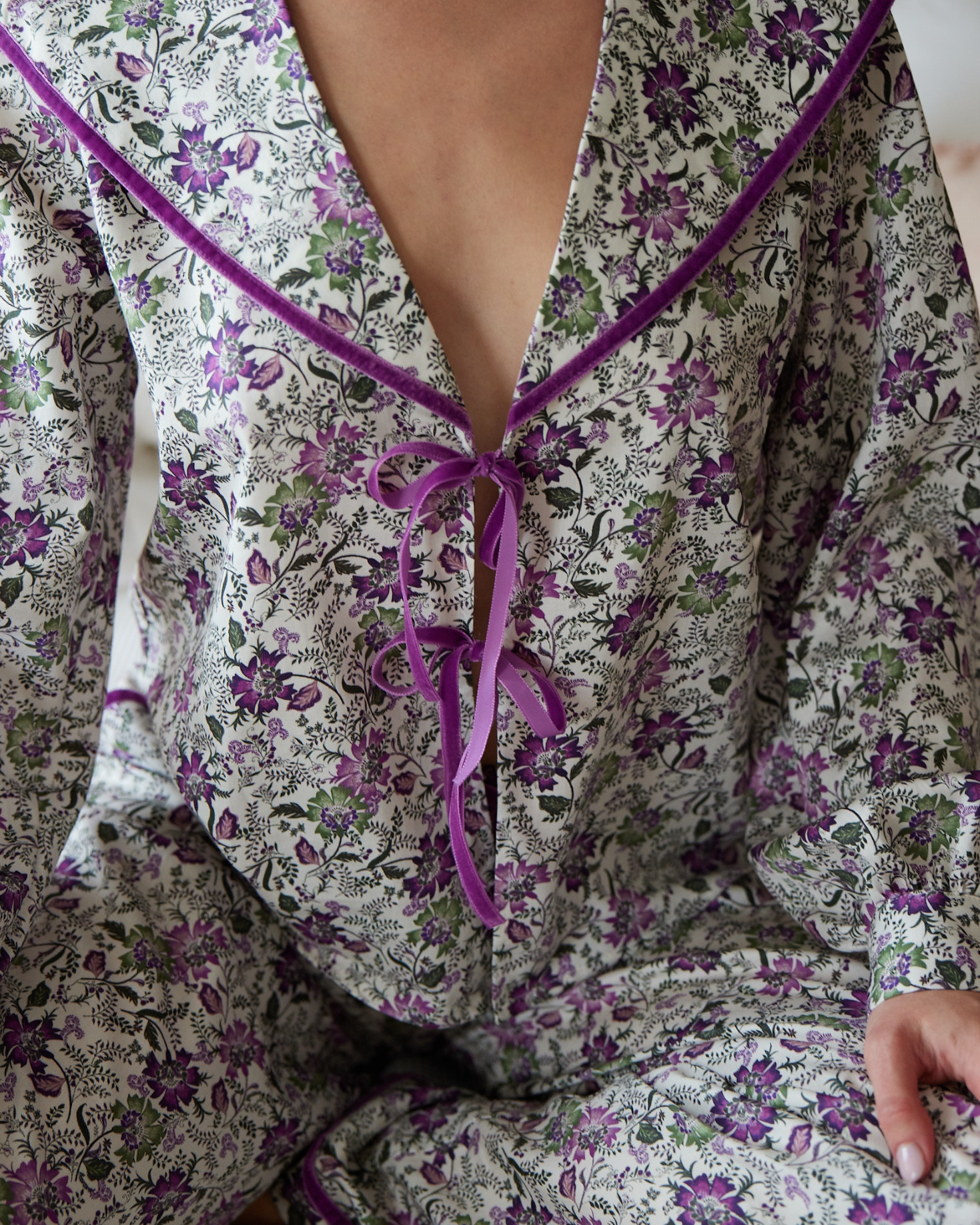 PIJAMA CASTILLO (morado y verde)