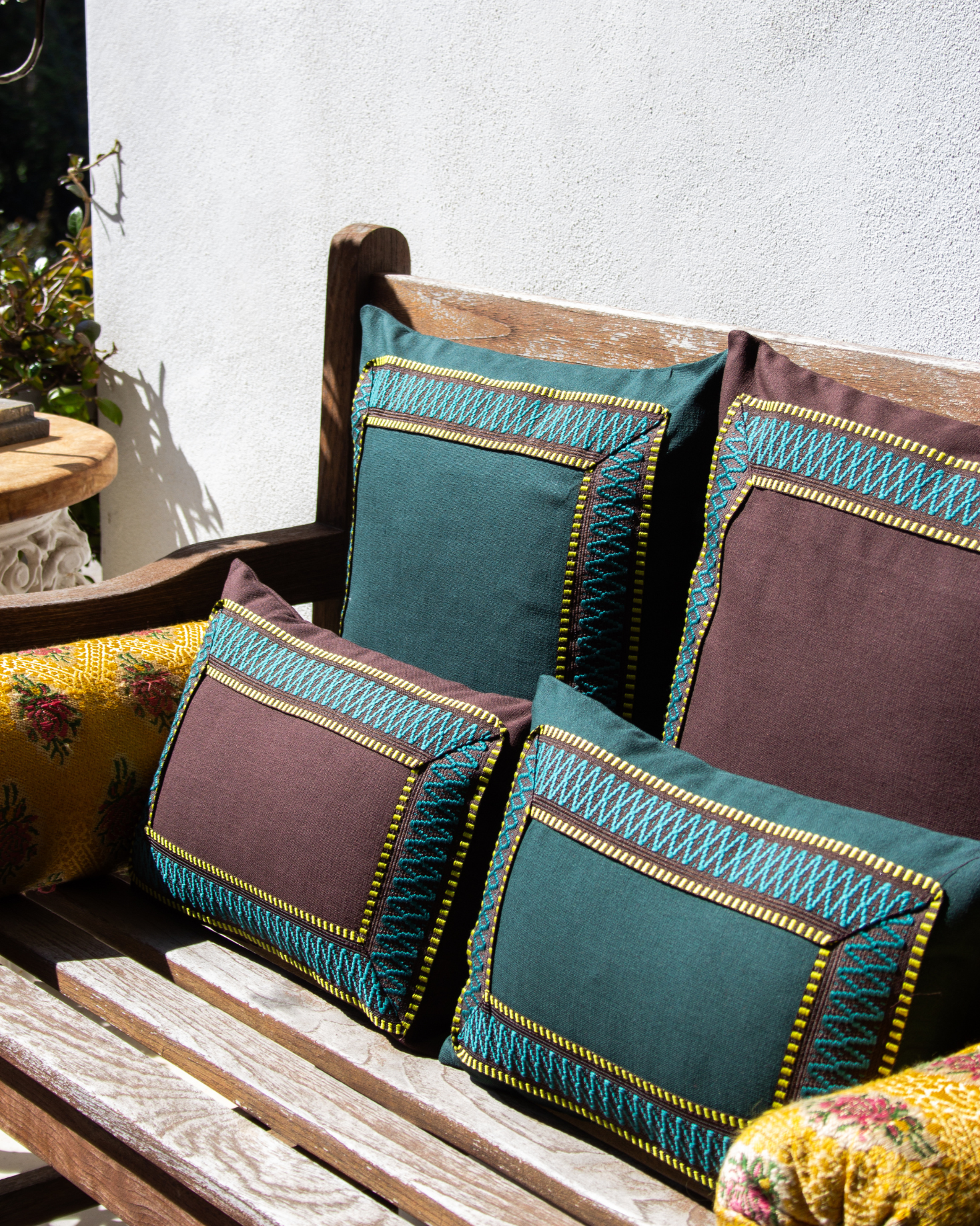 LARGE HEATHER CUSHION (green)
