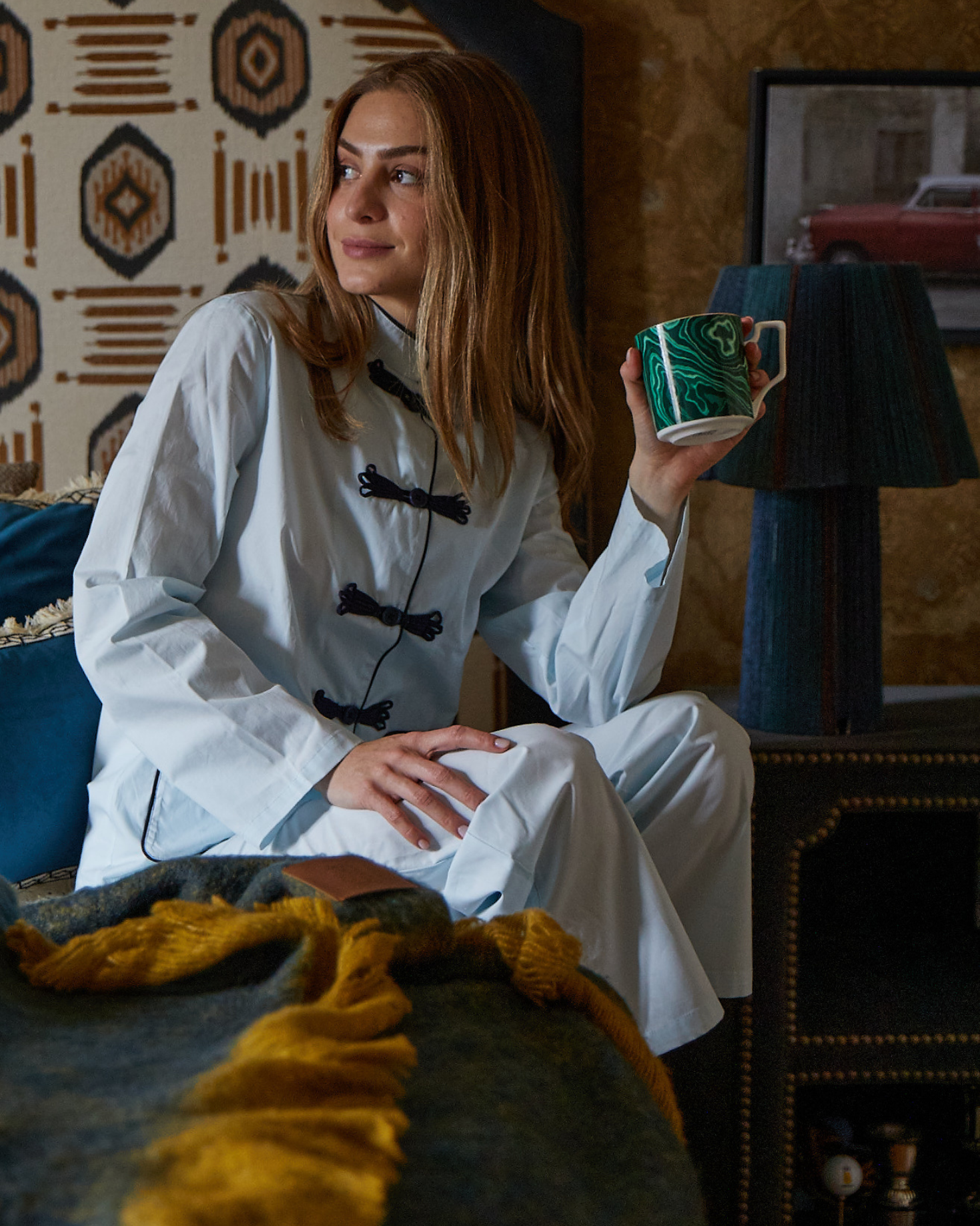 CONJUNTO PIJAMA AZUL CON RIBETE AZUL