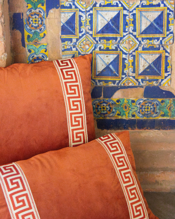 COJÍN CORINTO GRANDE