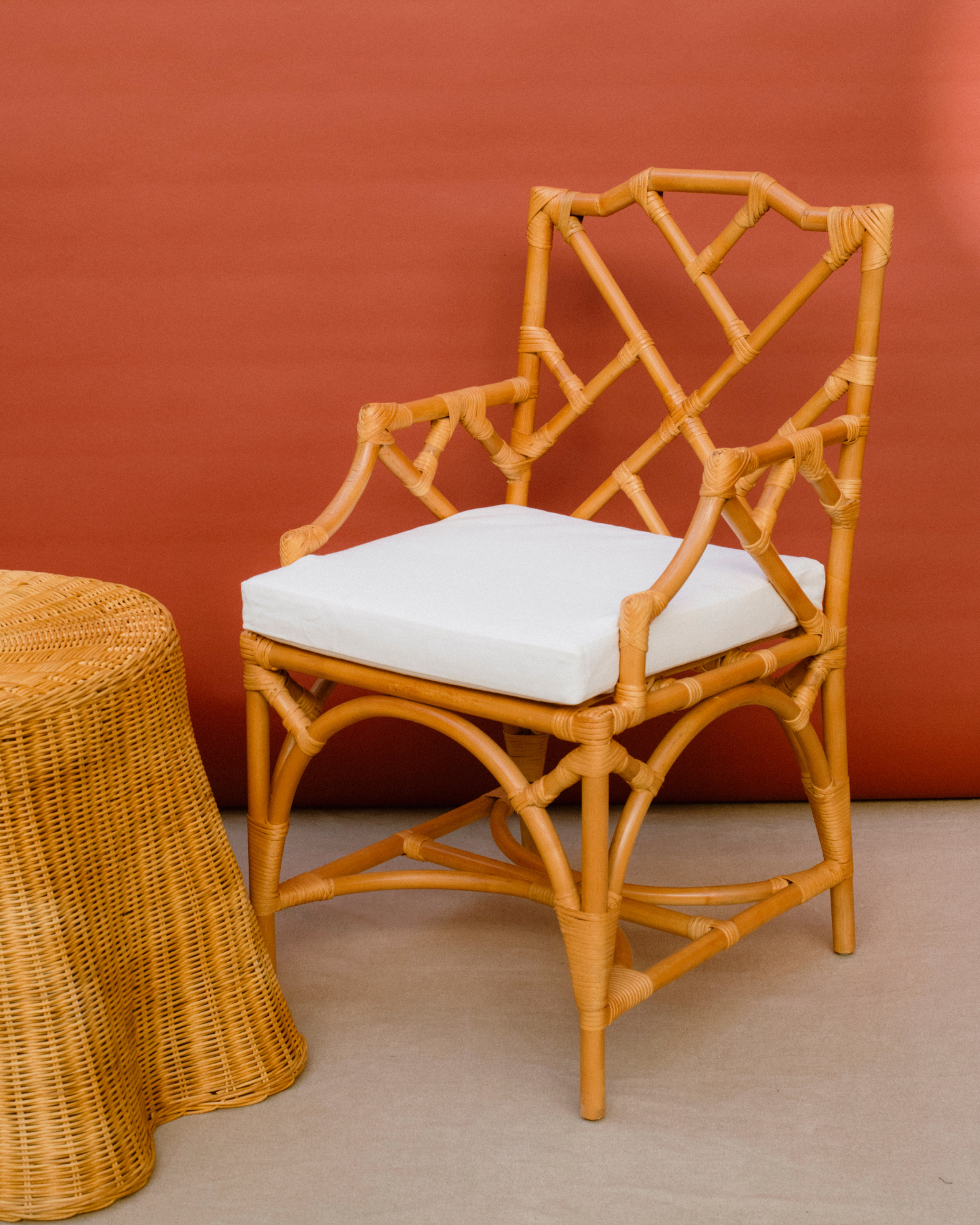 ALTAMIRA CHAIR
