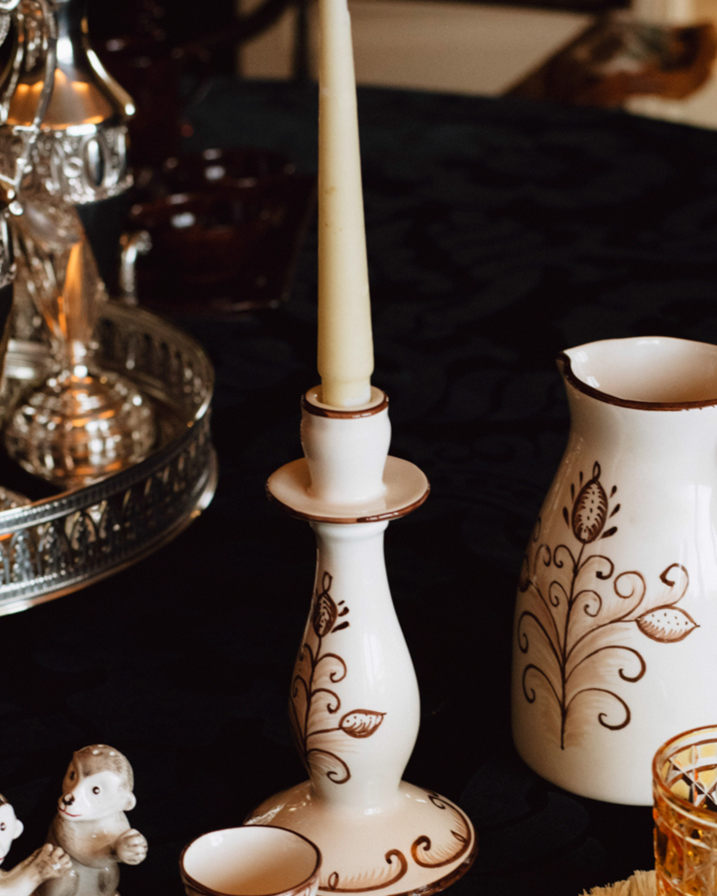 CANDELABRO CLAVEL MARRON