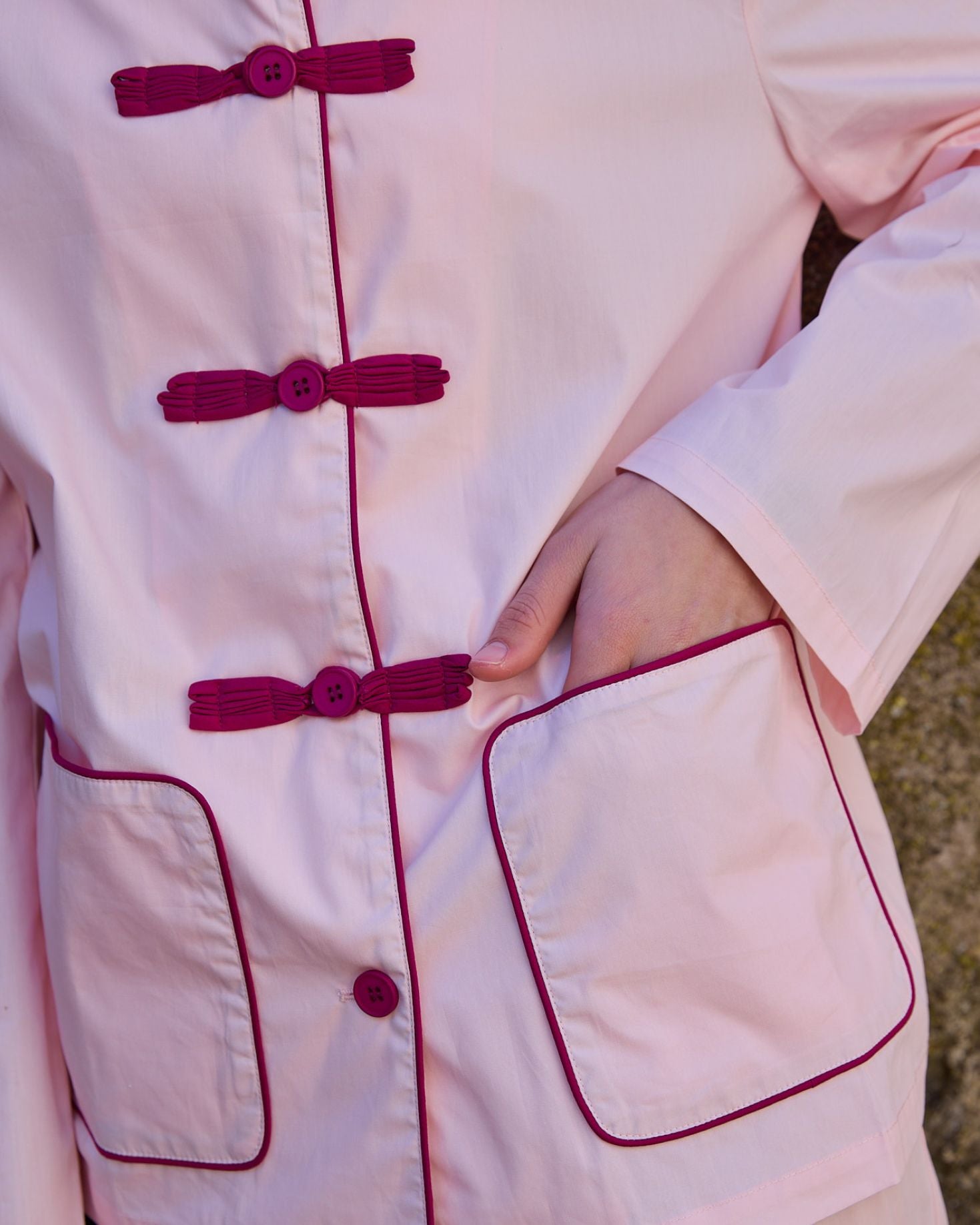 PIJAMA ROSA CON RIBETE
