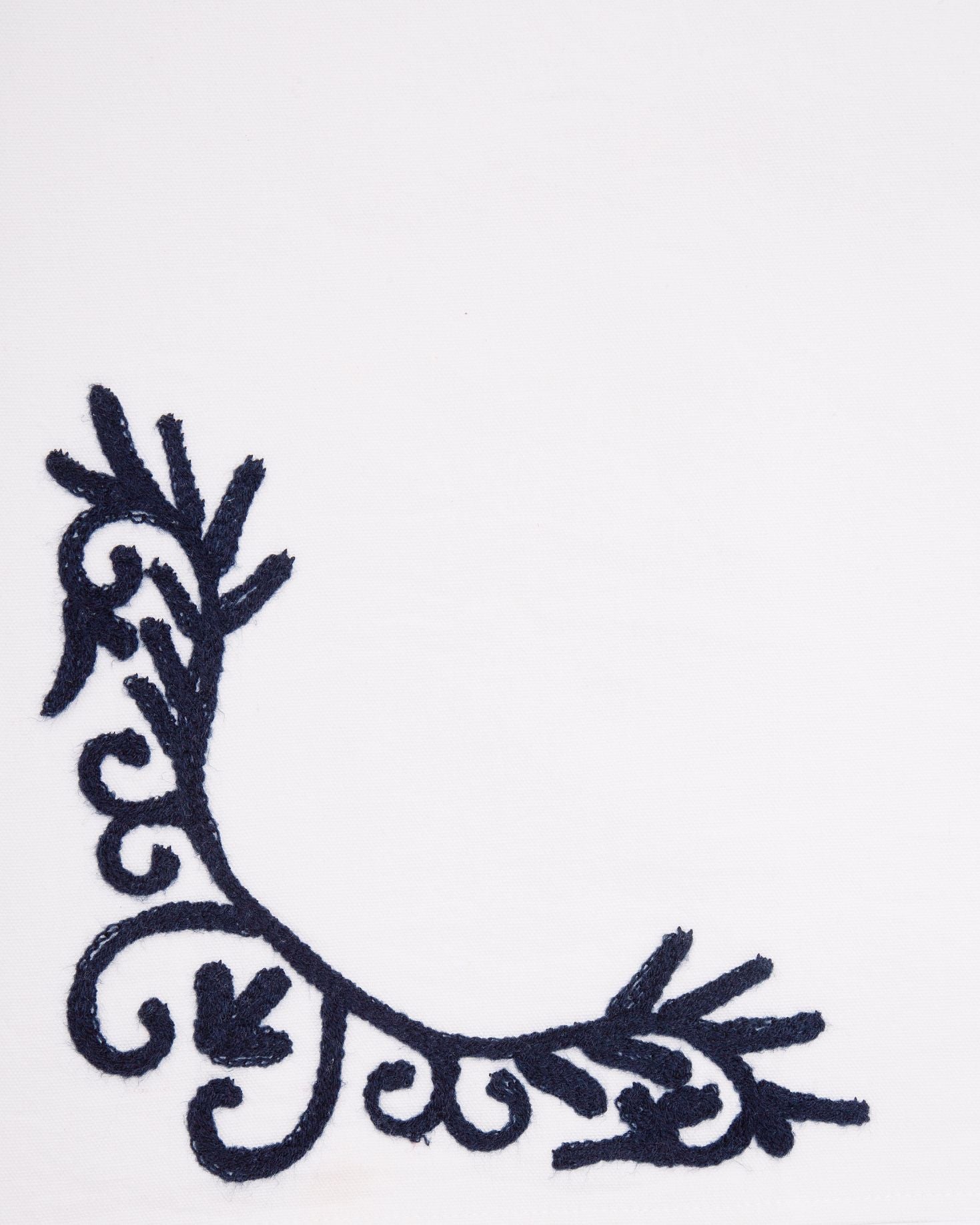 RECTANGULAR BRECA TABLECLOTH (red)