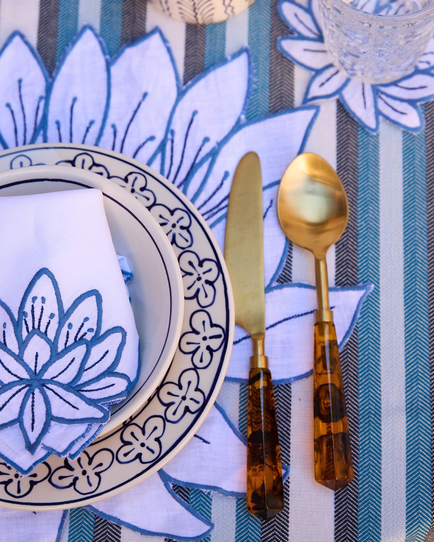 Lotus Placemat and Napkin
