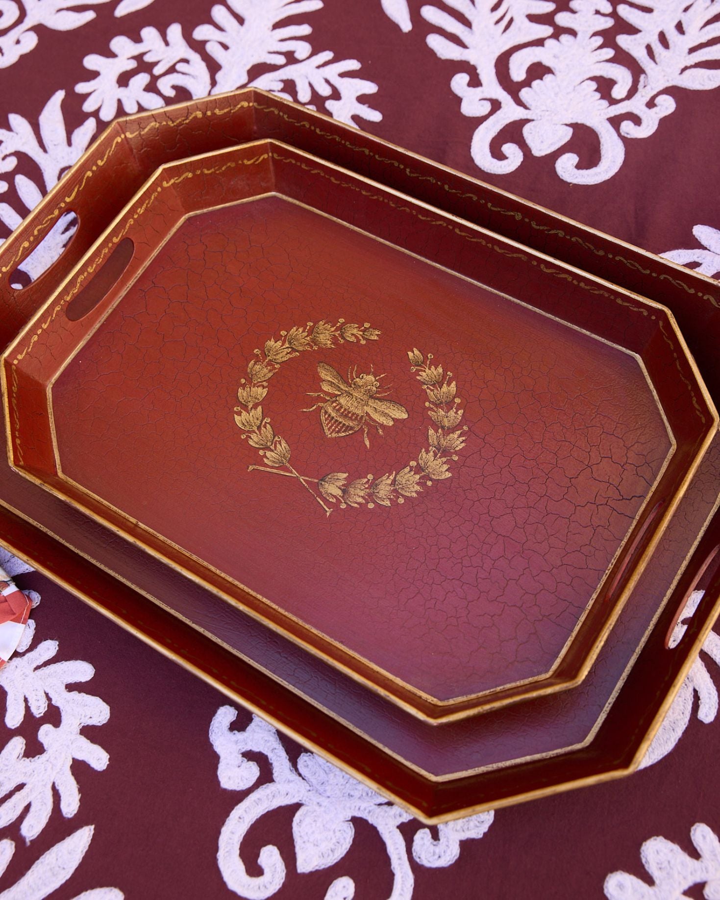 BEOL SMALL TRAY (burgundy)