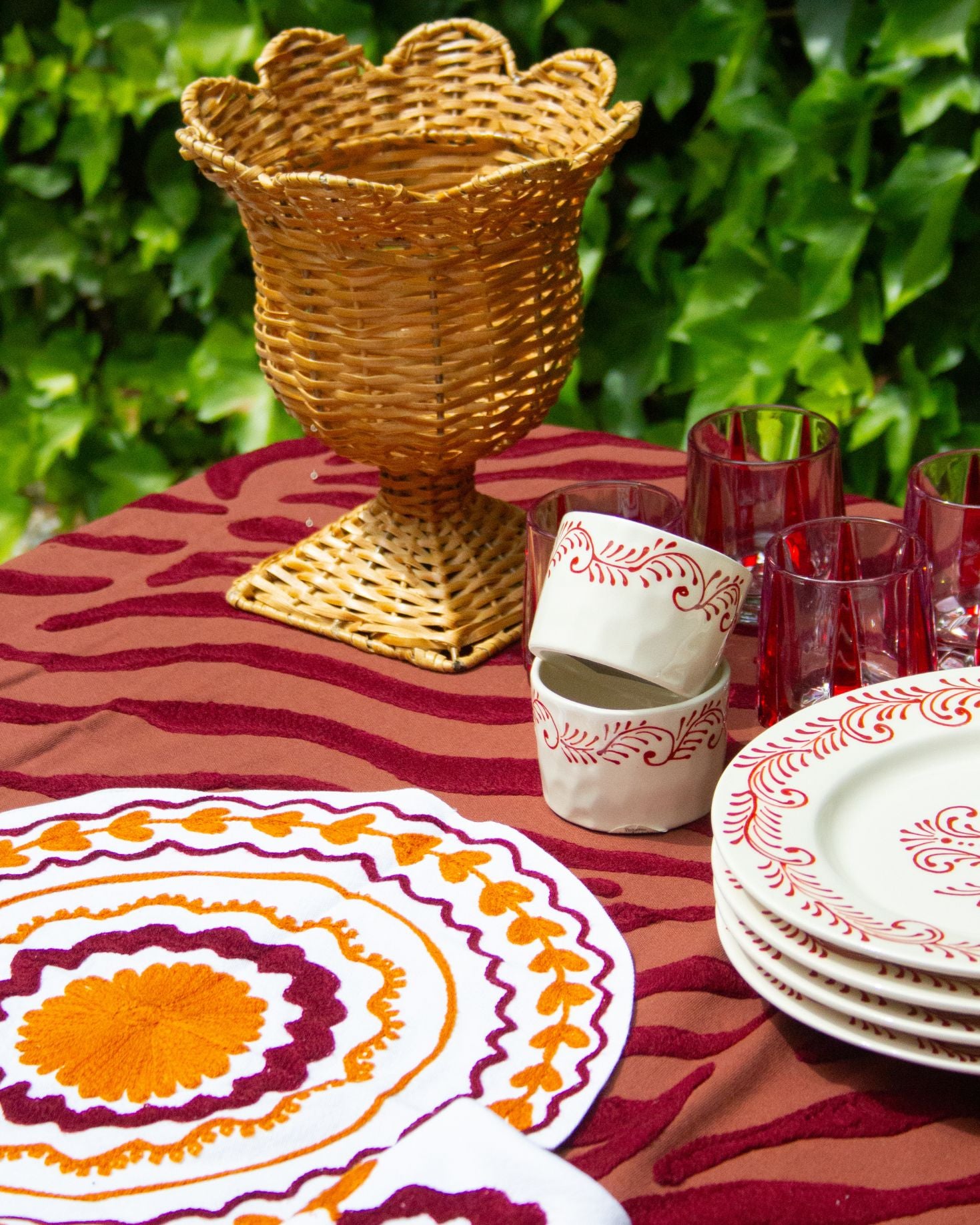 RECTANGULAR BRECA TABLECLOTH (red)