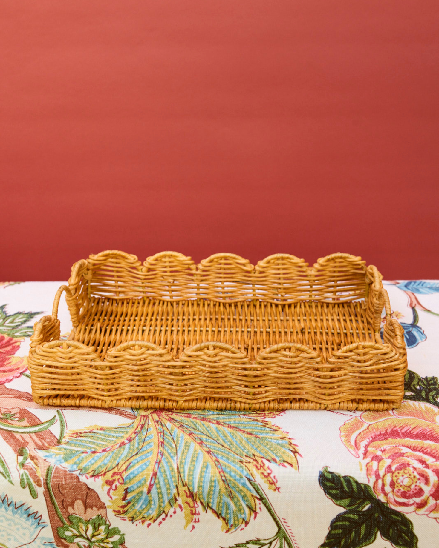 LARK TRAY