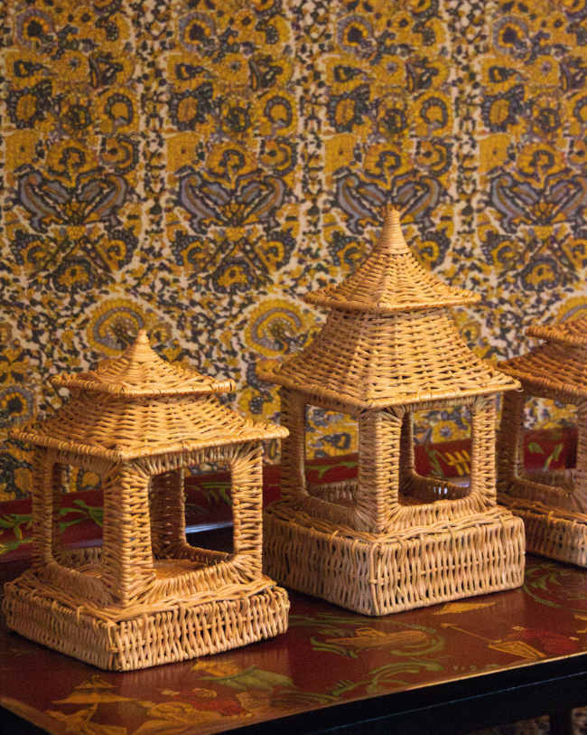 LARGE WICKER PAGODA