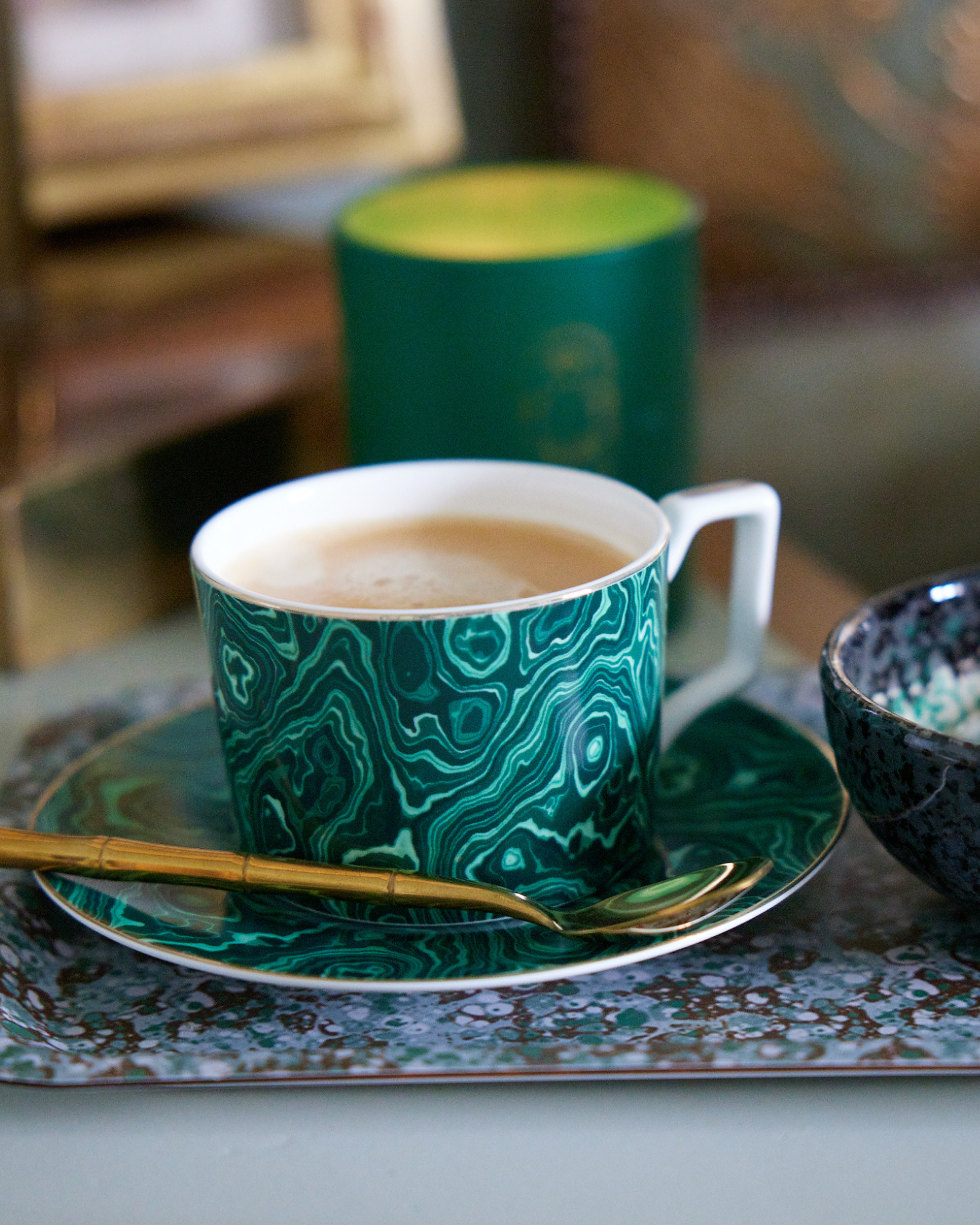 CAPPUCCINO CUP WITH MALAKITA SAUCER