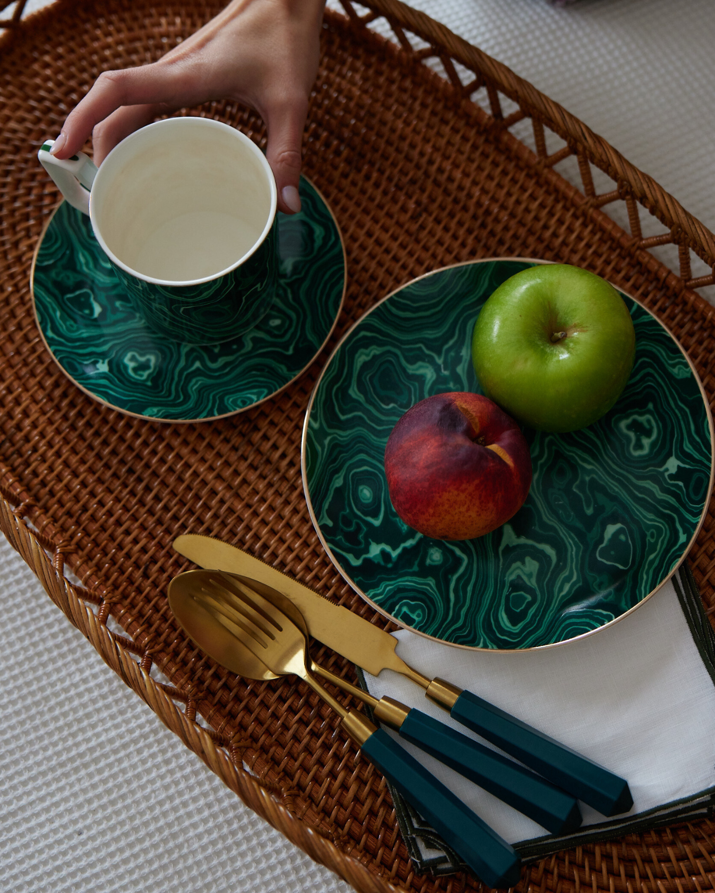 CUBIERTOS VERDE