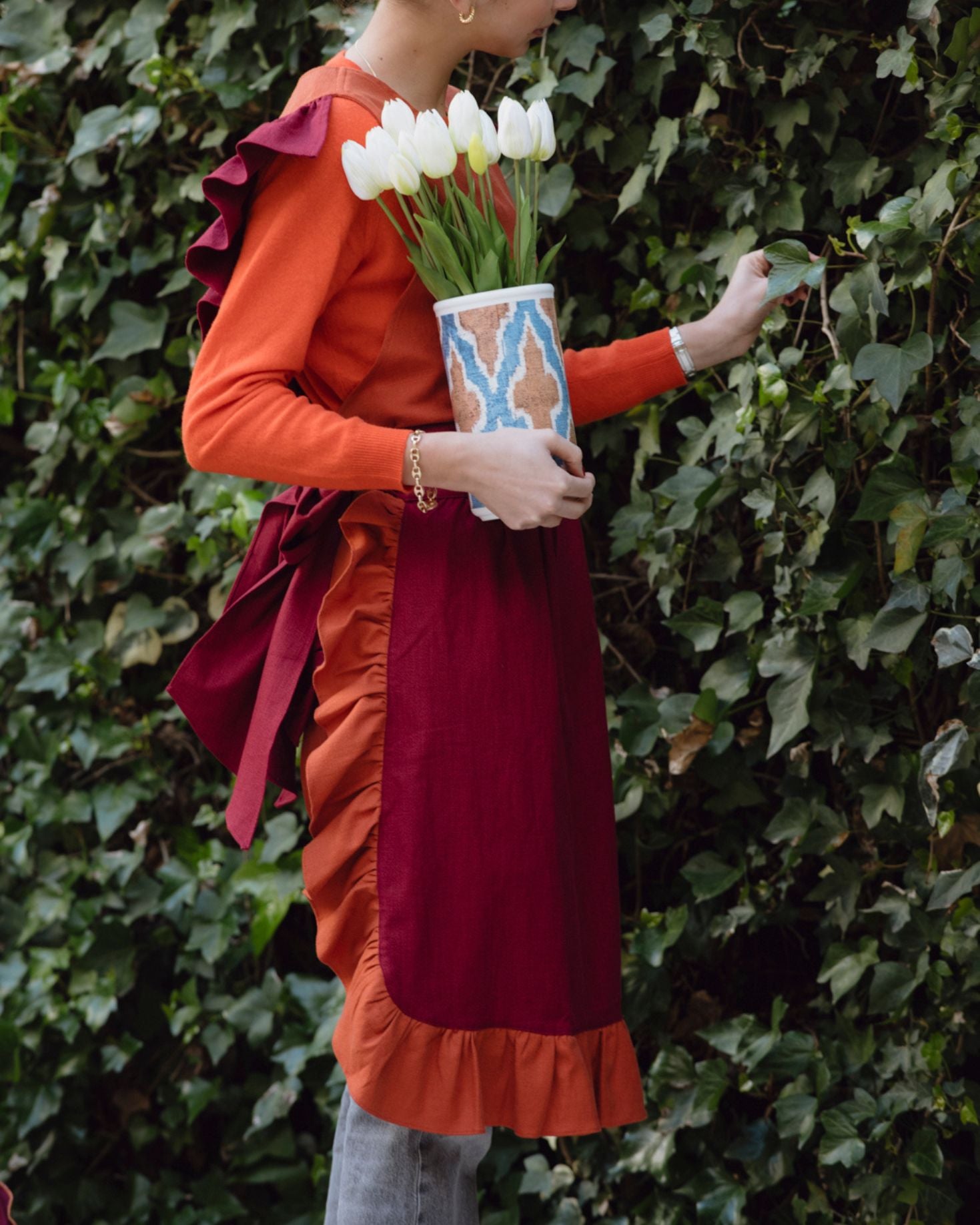 DELANTAL FALDA LINO BURDEOS