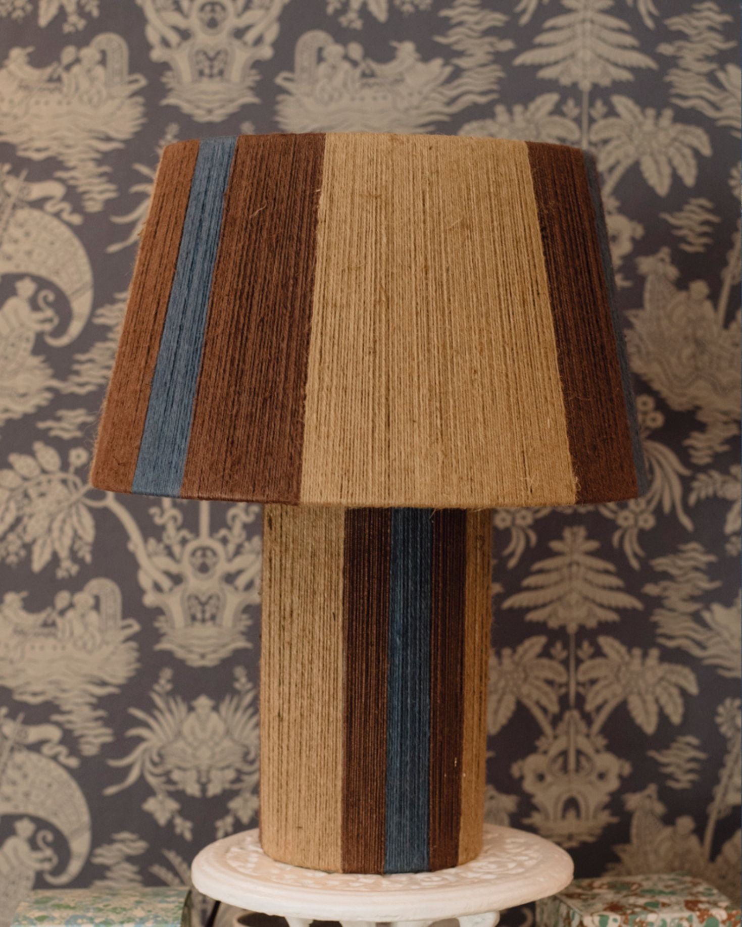 LARGE JUTE LAMP