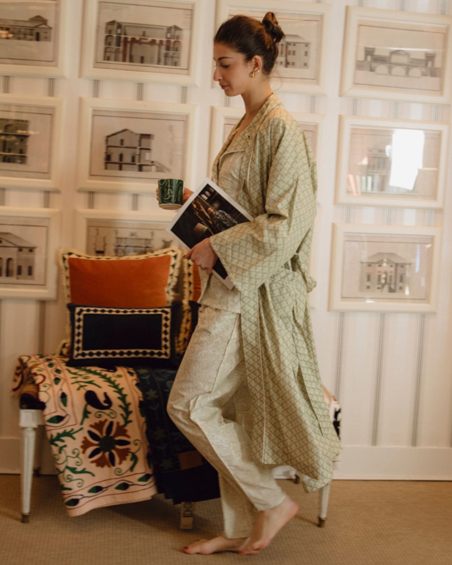 BATA PIJAMA FLORAL VERDE