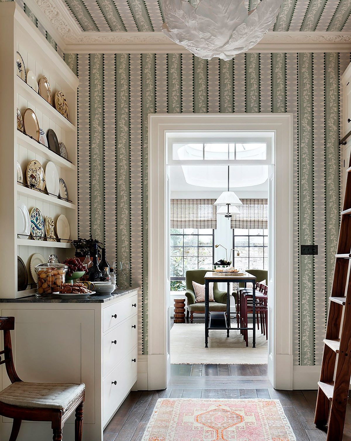 ANA GREEN WALLPAPER (5m2 roll)