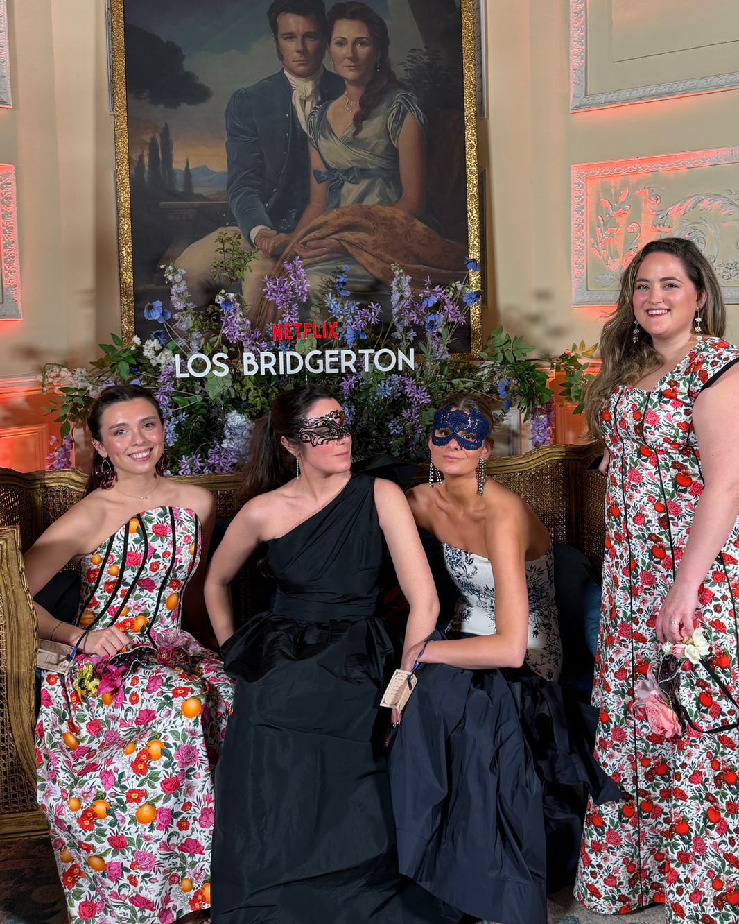 IQ EN EL BAILE DE MÁSCARAS DE LOS BRIDGERTON 🐝