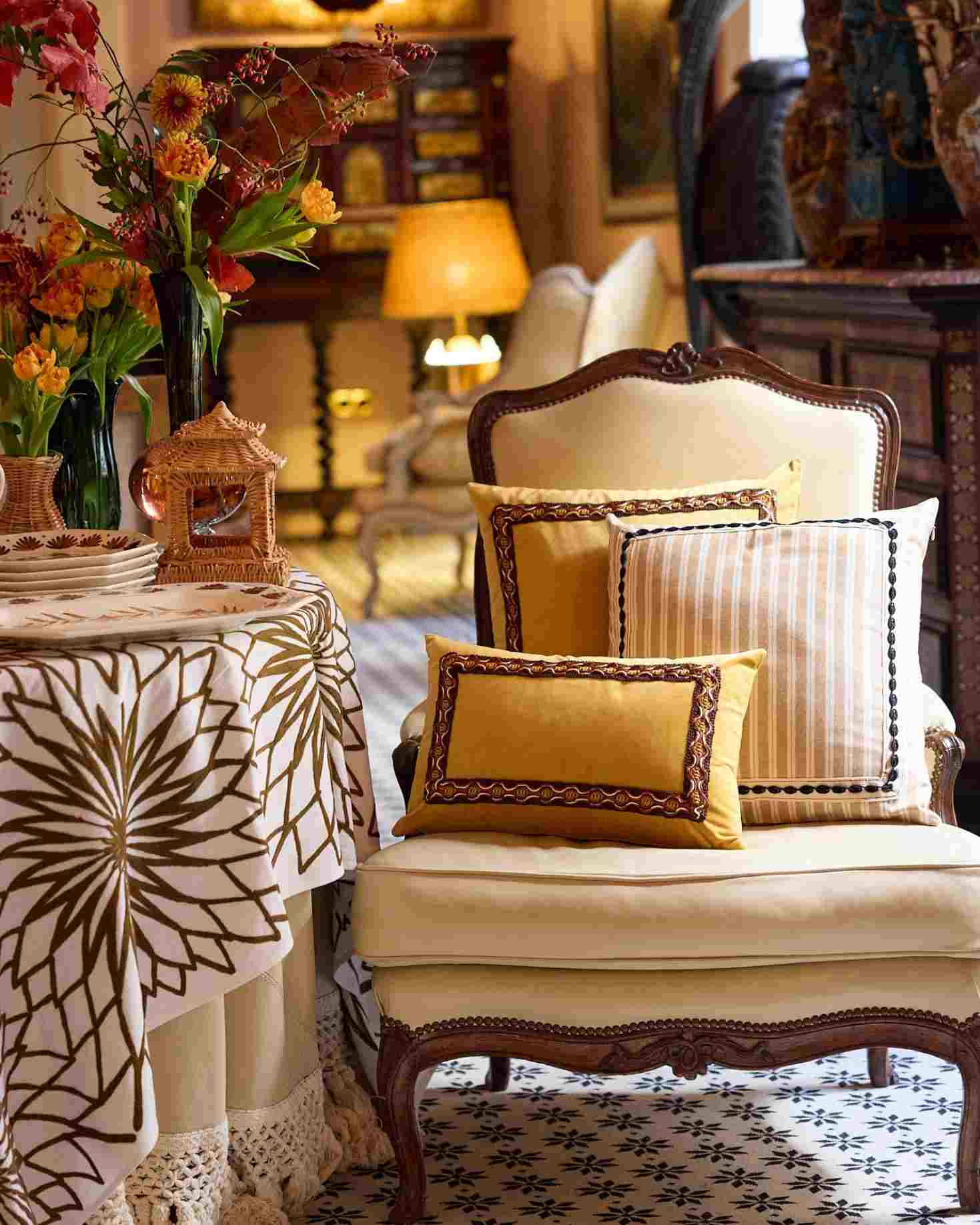 RECTANGULAR BRECA TABLECLOTH (red)