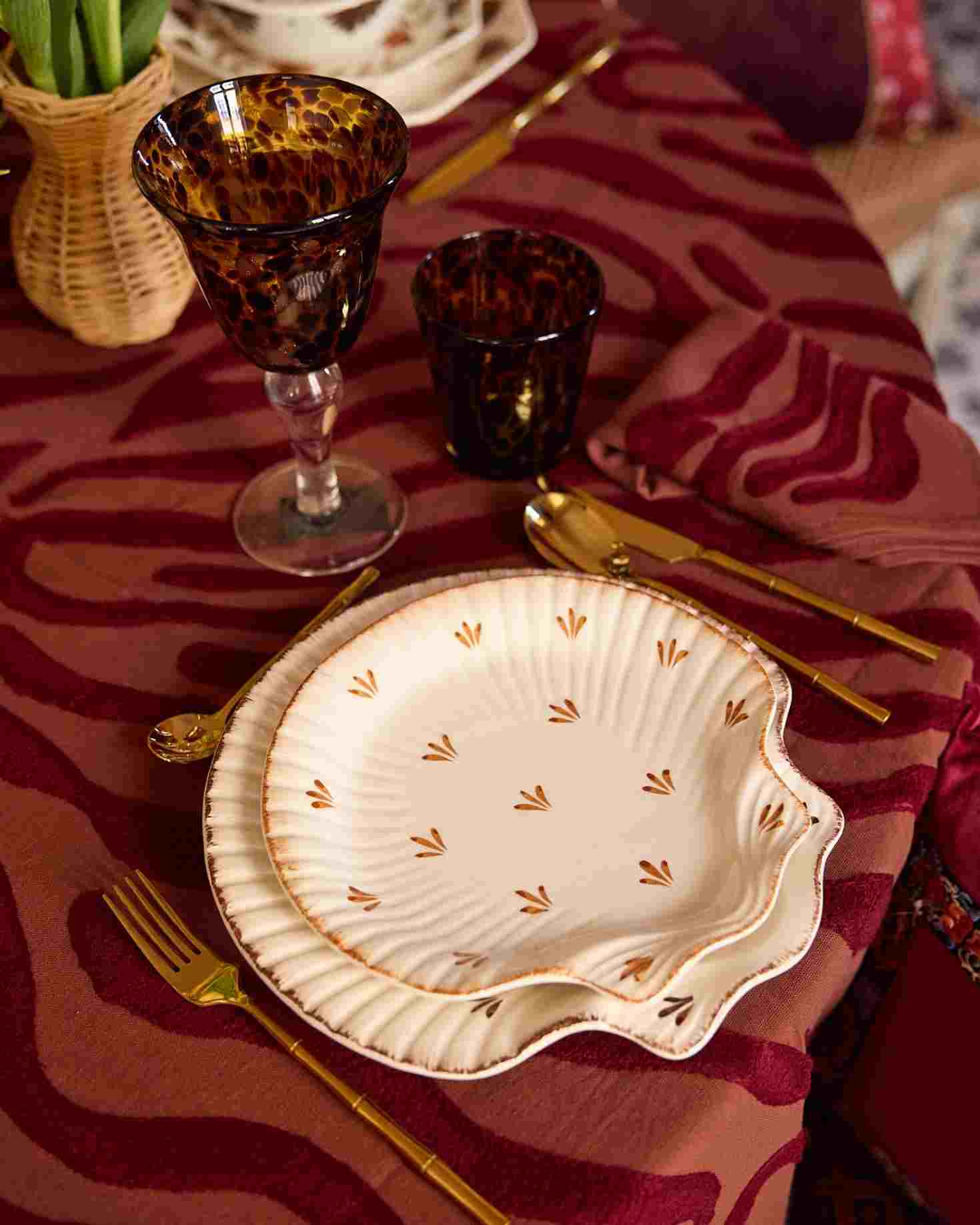 RECTANGULAR BRECA TABLECLOTH (red)