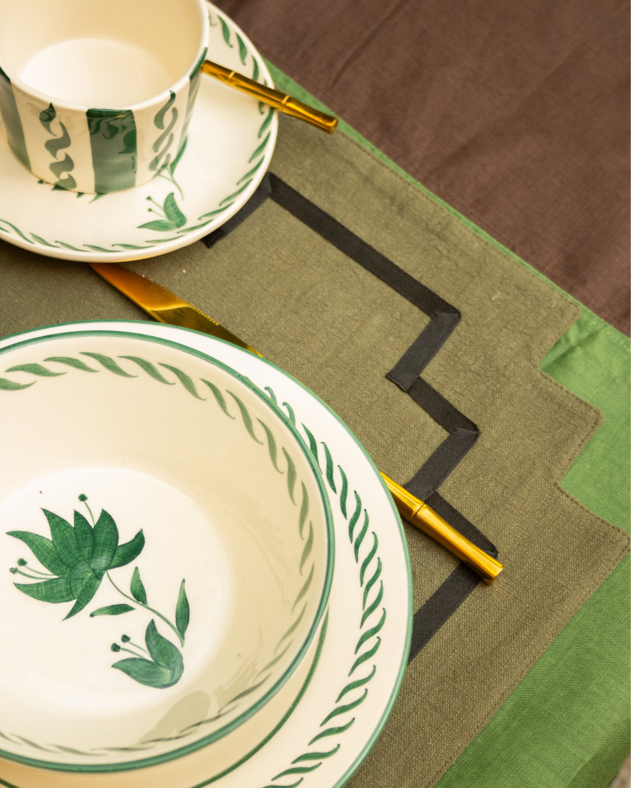 ICON PLACEMAT AND NAPKIN (green)