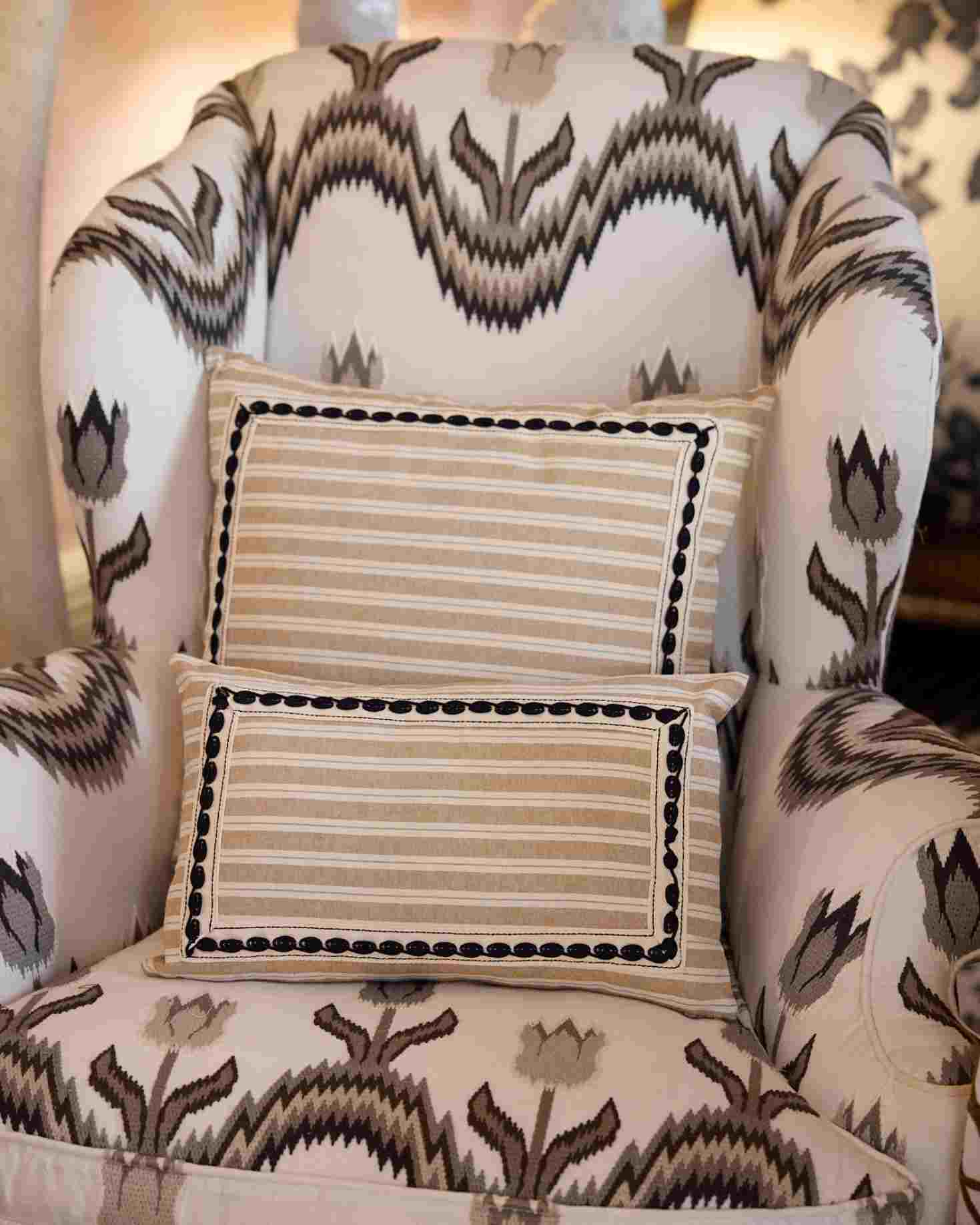 COJÍN BRISA PEQUEÑO (mostaza)