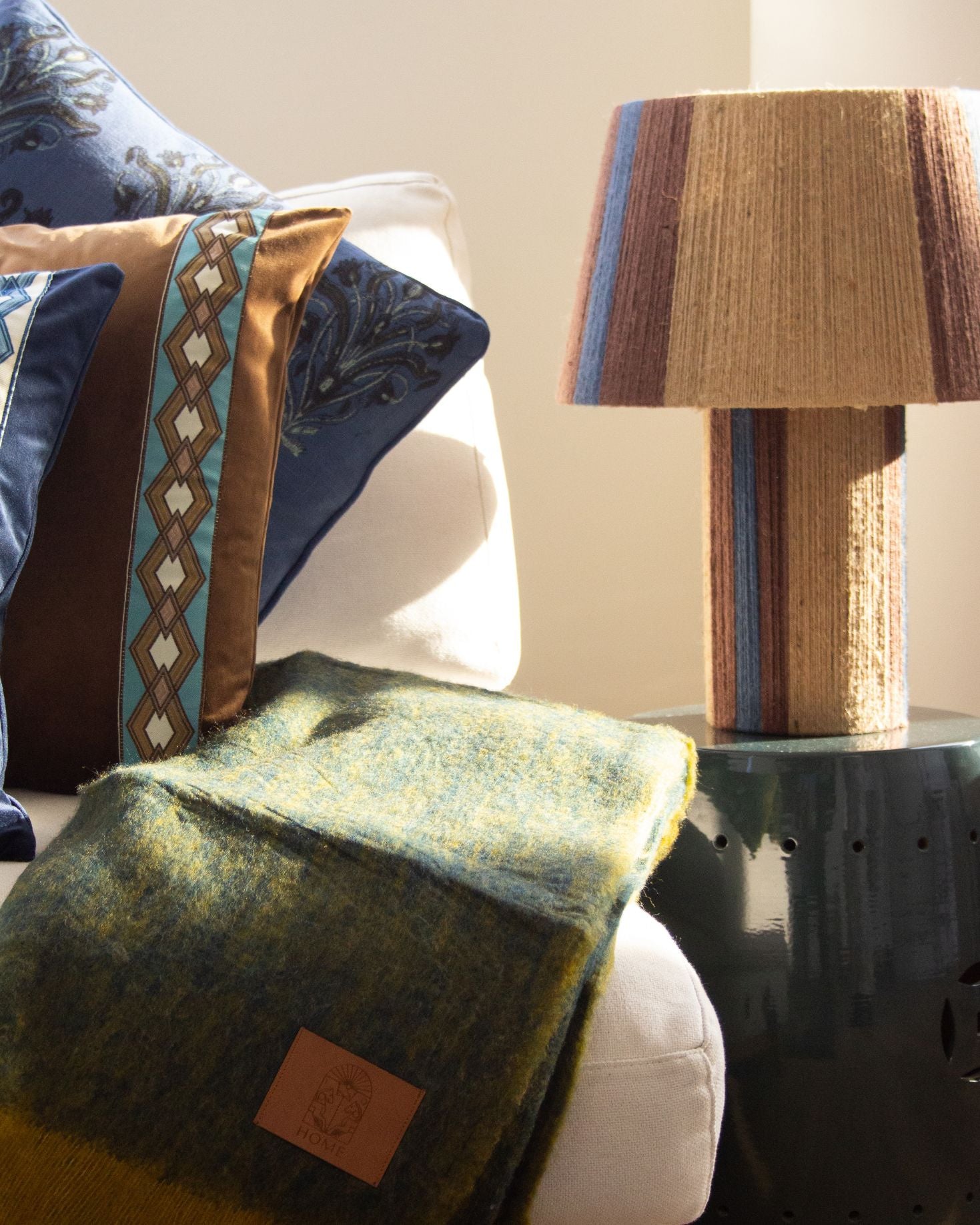 LARGE JUTE LAMP