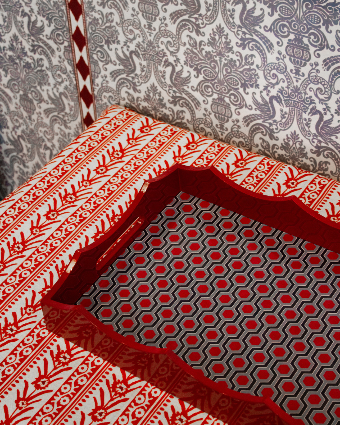 BANDEJA AURORA GRÁFICA (Burdeos y azul)