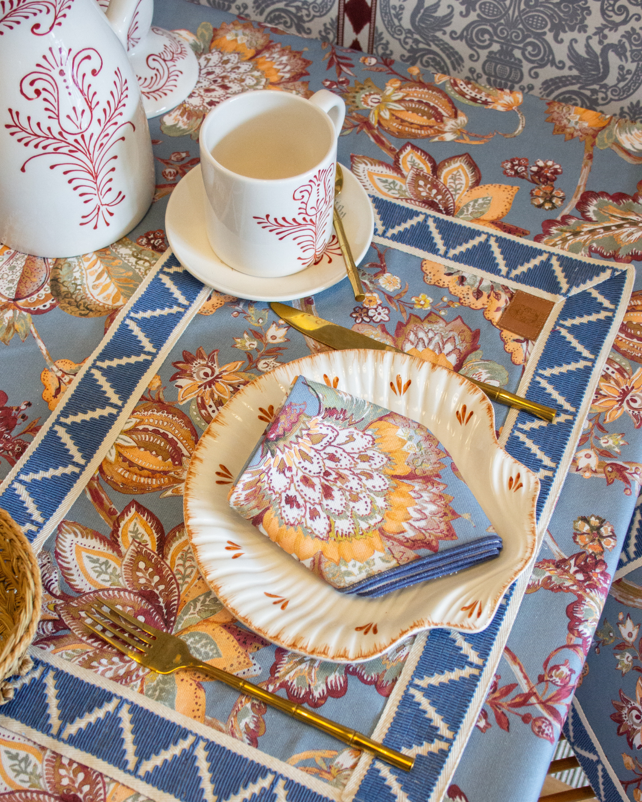 INDIVIDUAL Y SERVILLETA BORGOÑA (Azul)