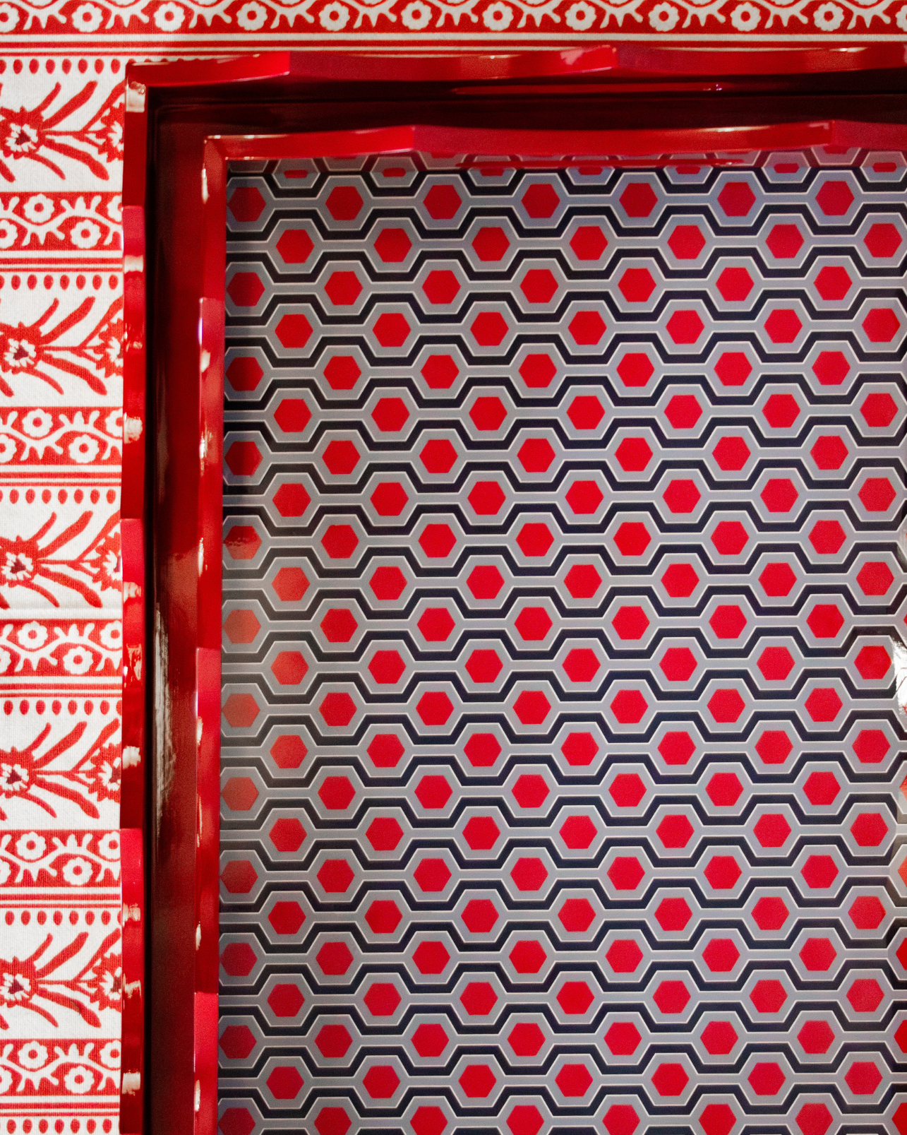 BANDEJA AURORA GRÁFICA (Burdeos y azul)