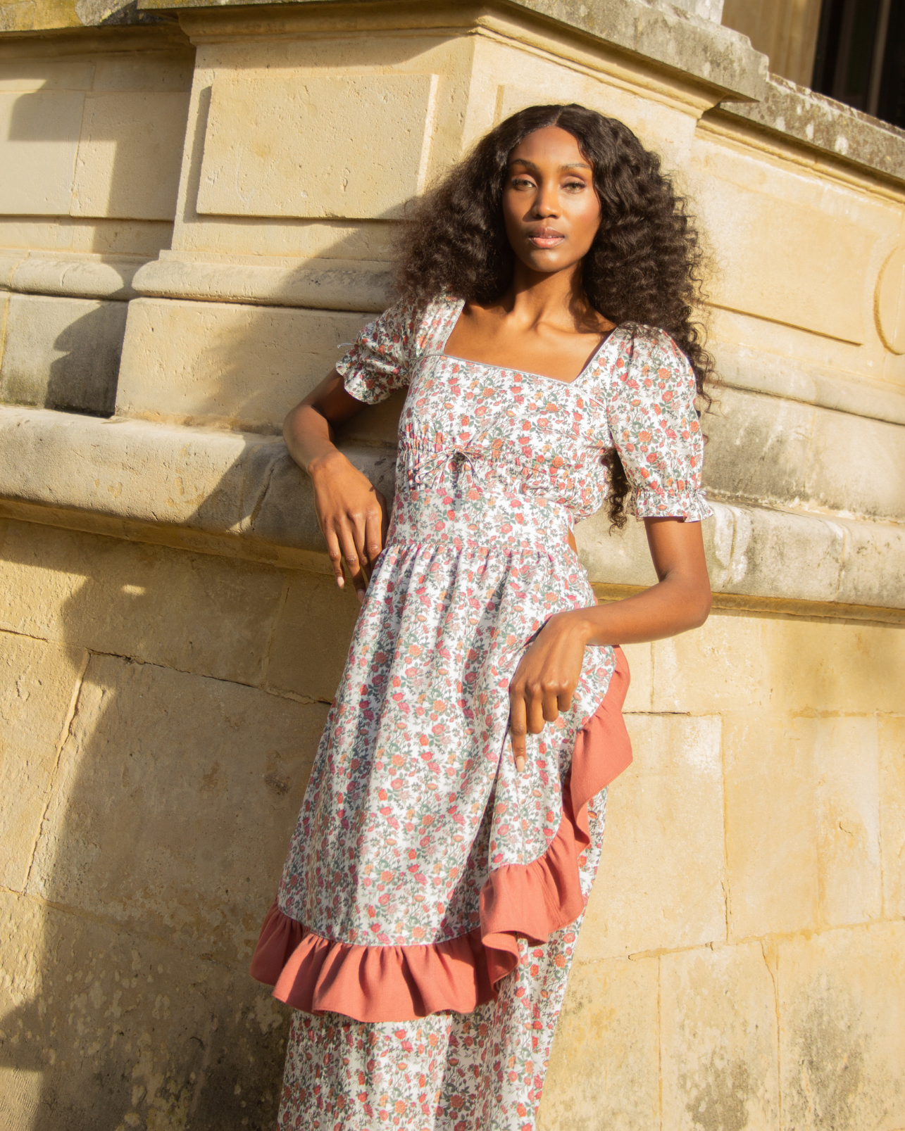 CAMISÓN ROSES COURT