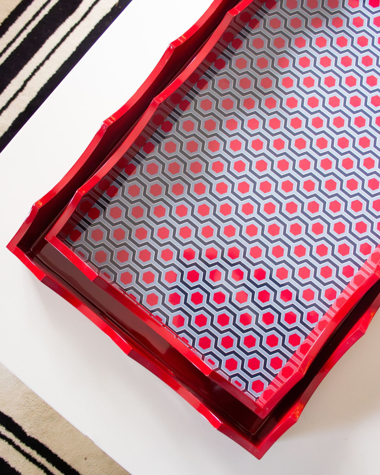 BANDEJA AURORA GRÁFICA (Burdeos y azul)