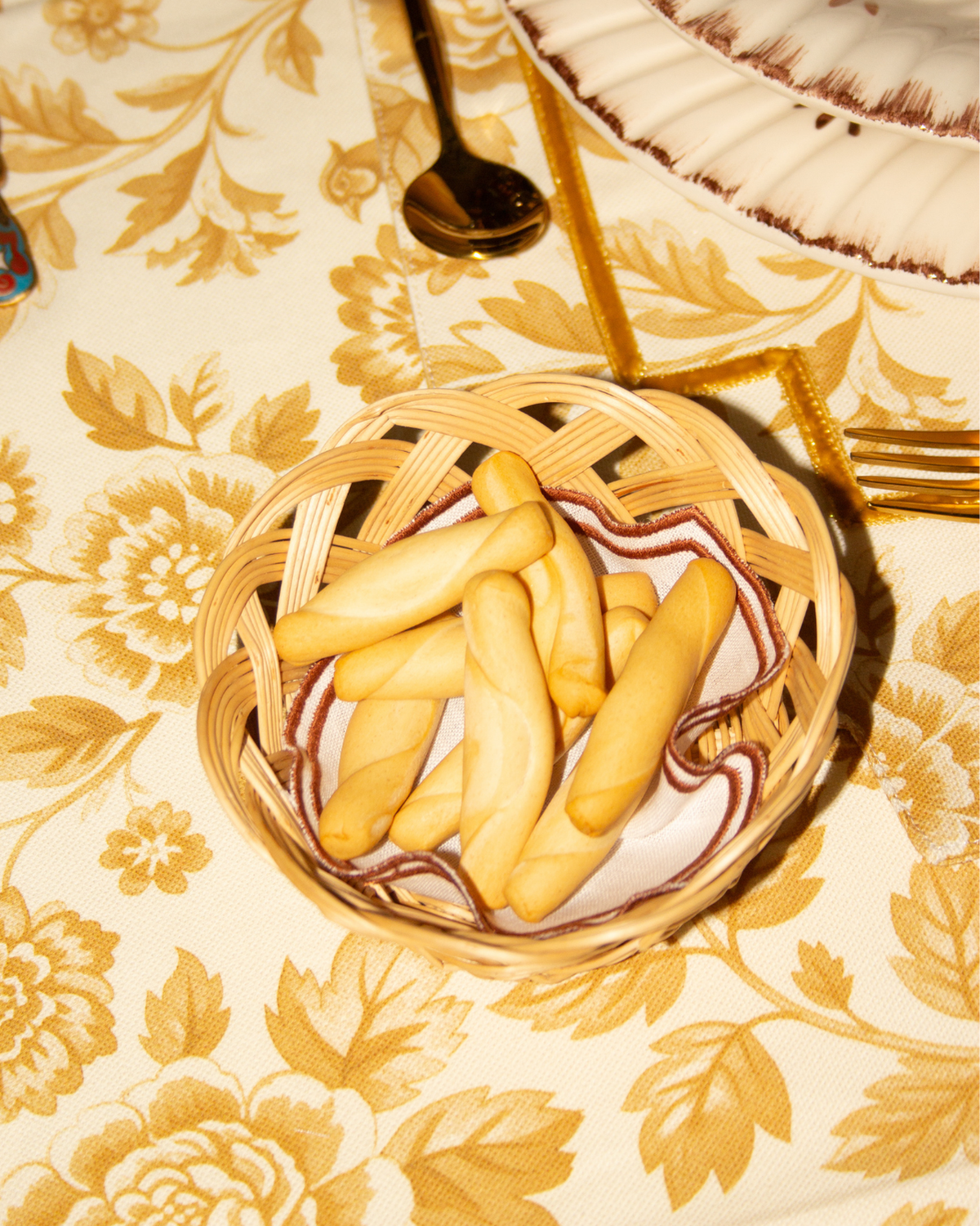 PANERITA DE MIMBRE TRENZADA