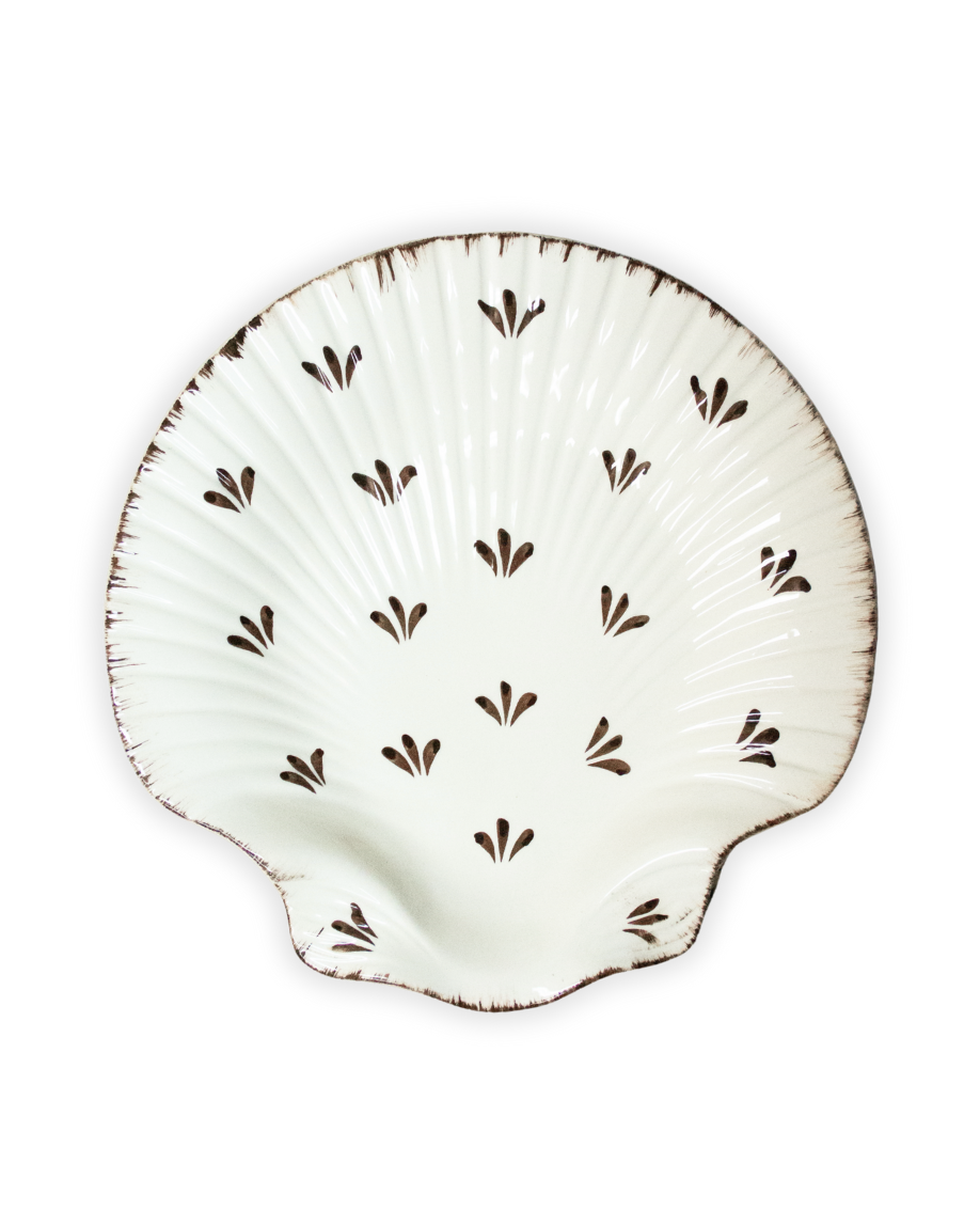 PLATO LLANO CONCHA (marrón)