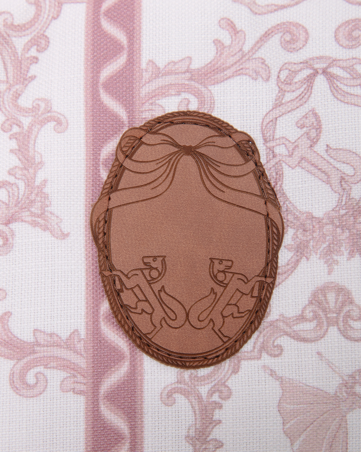 NECESER SACO CASCANUECES (Barbie edition)
