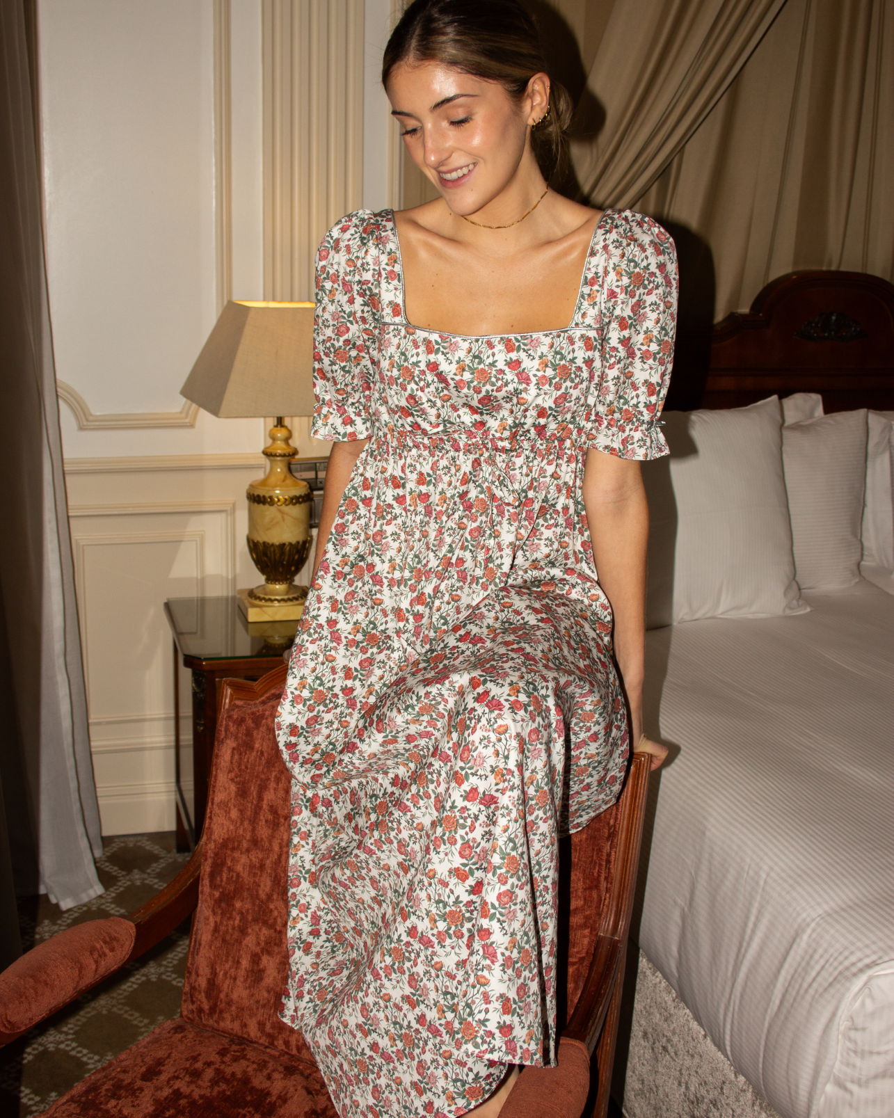 CAMISÓN ROSES COURT