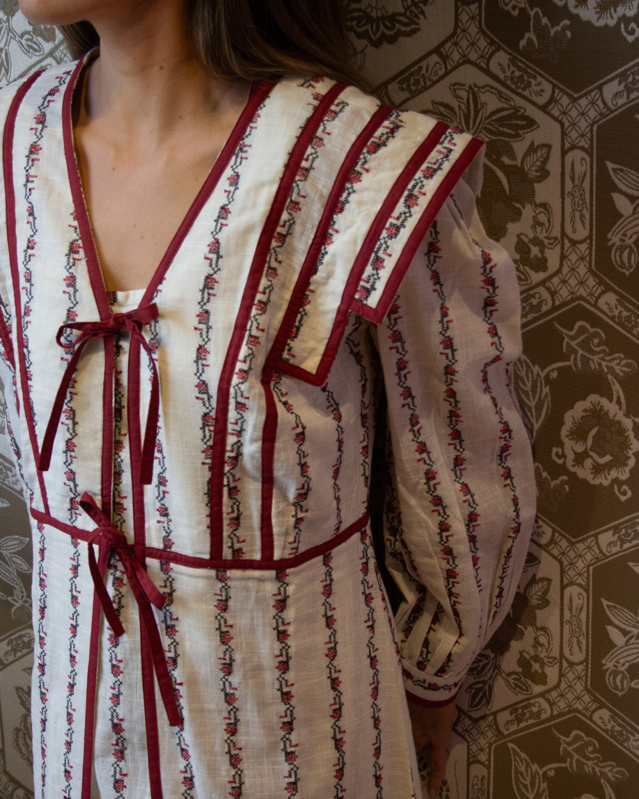 CASTILLO DRESS (burgundy)