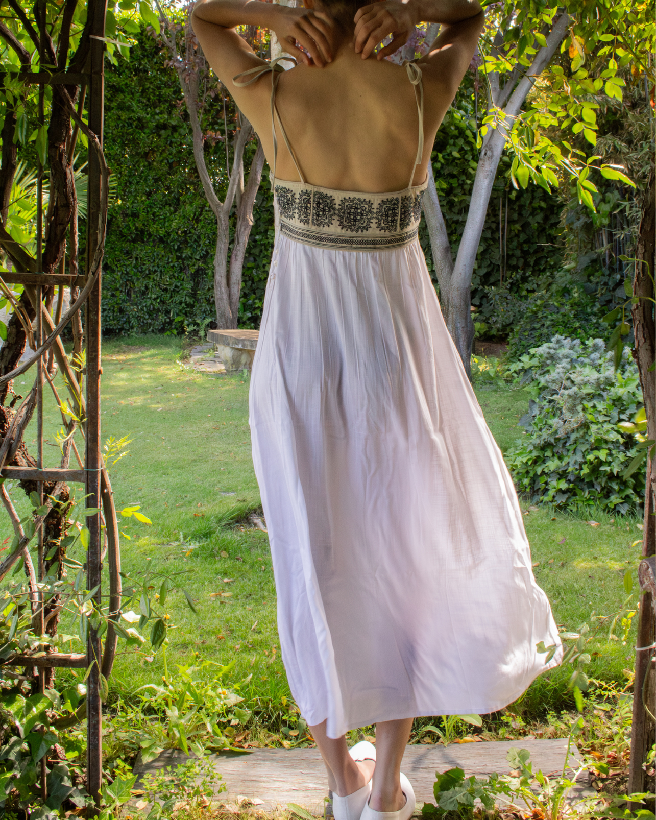 GARDENIA NIGHTGOWN (Blue)